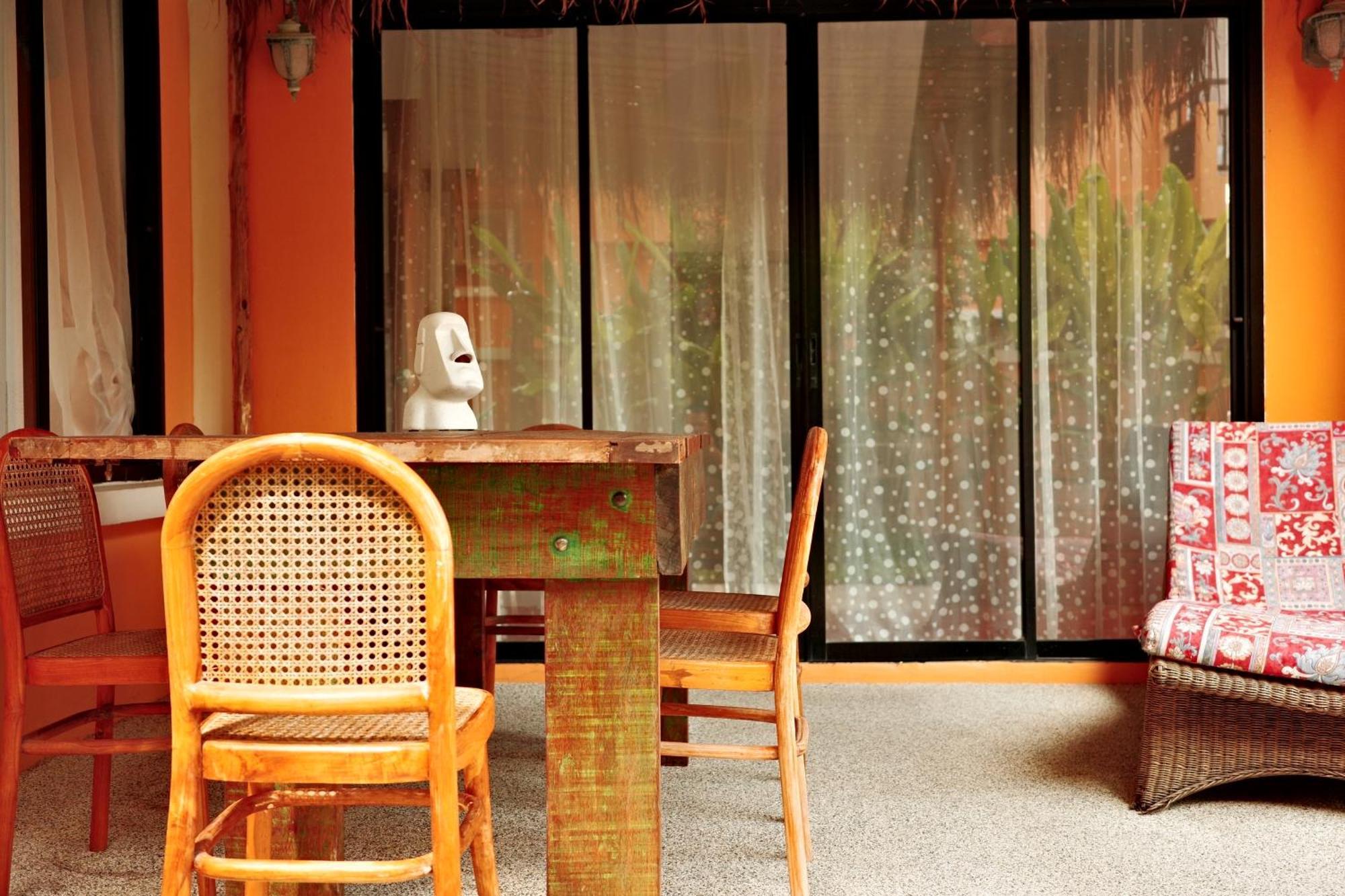 Villa The Orange Near 海灘附近的家庭別墅 *