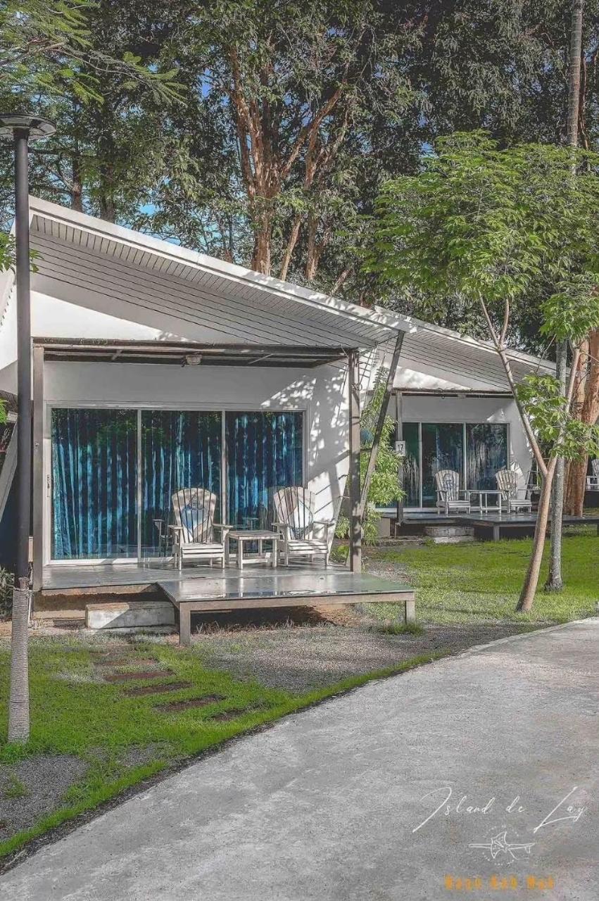 Baan 3*