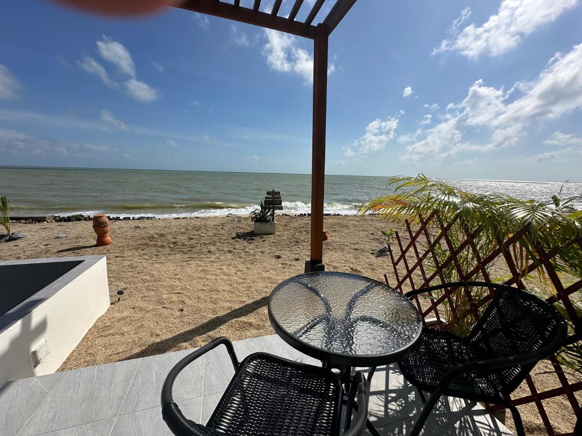 Chansi Beachresort Resort