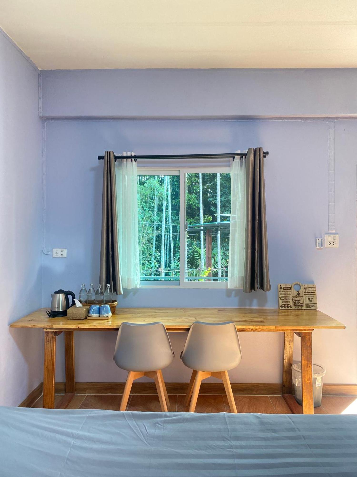 Makorn Nonkleng Koh Samui