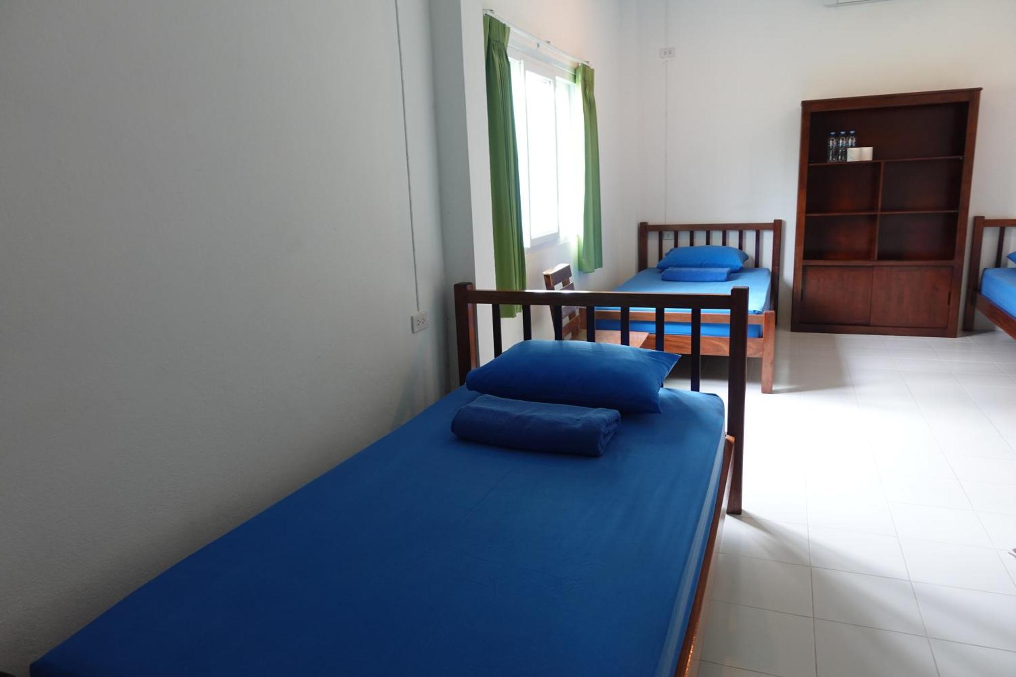 Hostel Subsavet Village Ko Pha Ngan