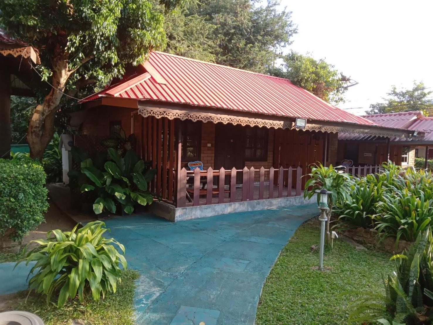 เรือนแฝด Brook View *