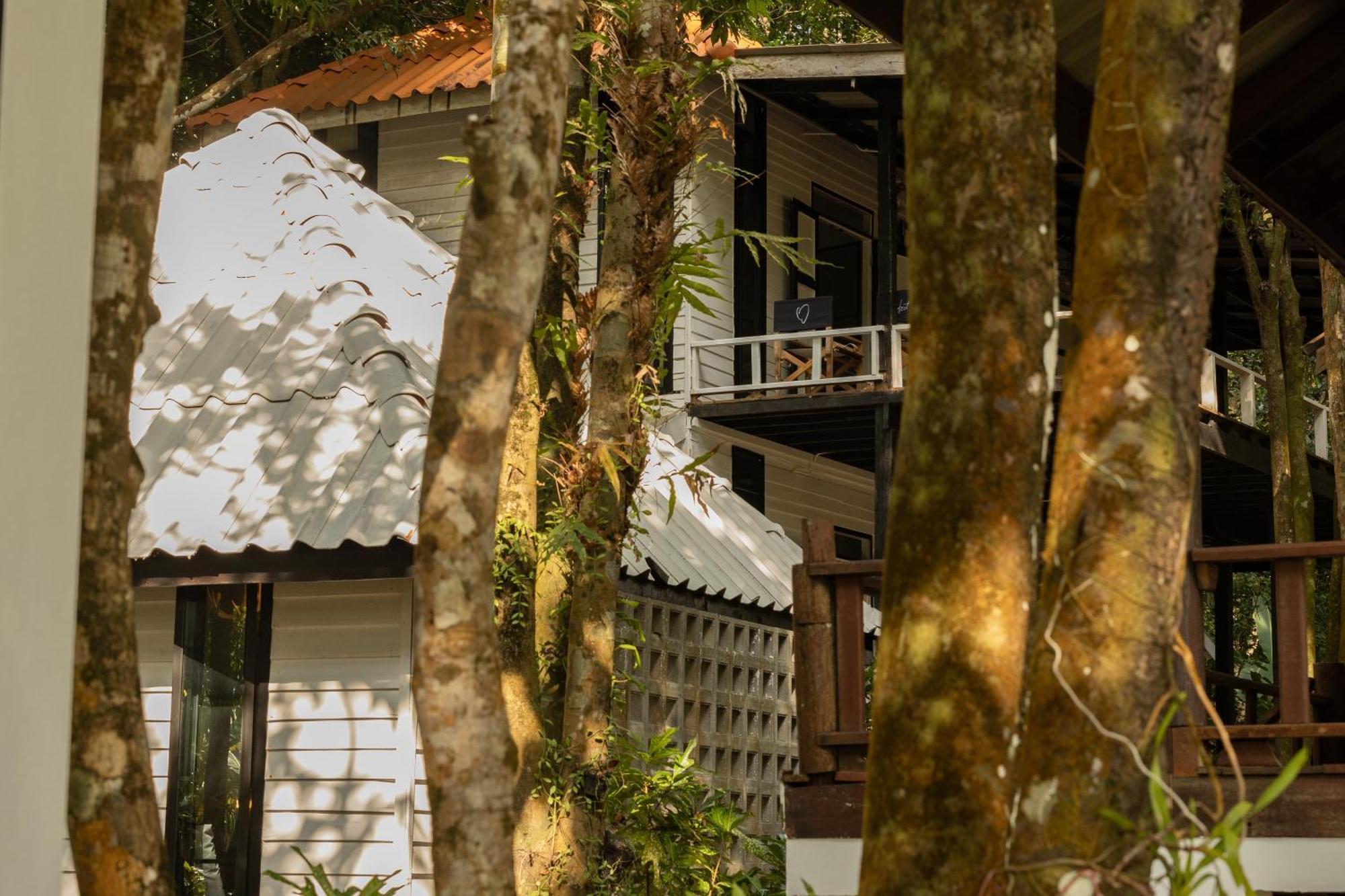 Guest house Barefoot Project Formerly Baan Klong Kleng 2*