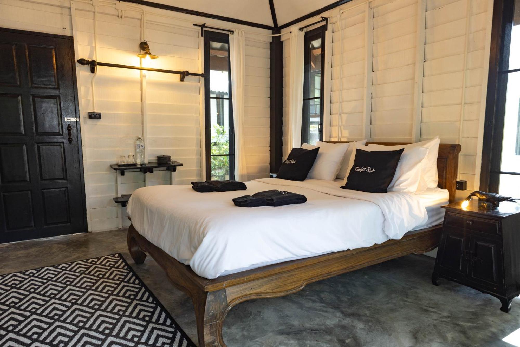 Barefoot Project Formerly Baan Klong Kleng Guest house Koh Phayam