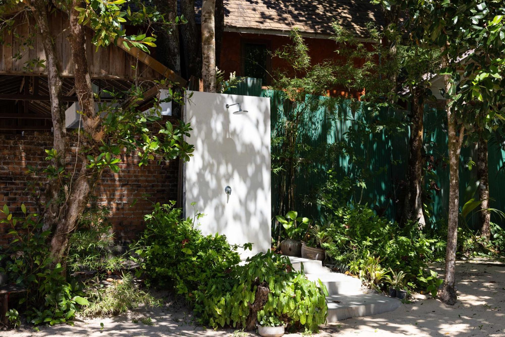 Barefoot Project Formerly Baan Klong Kleng 2*