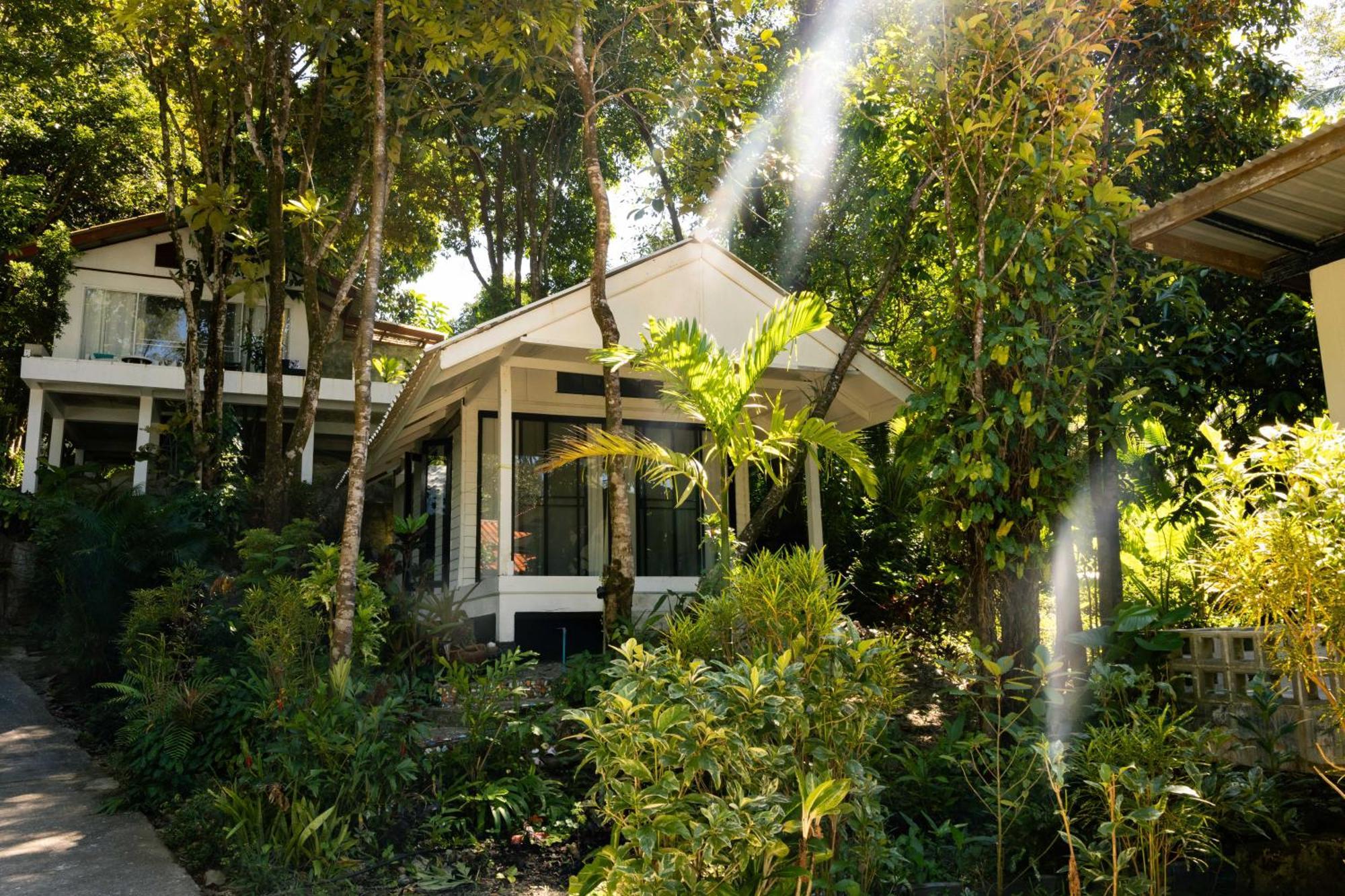 Barefoot Project Formerly Baan Klong Kleng Guest house Koh Phayam