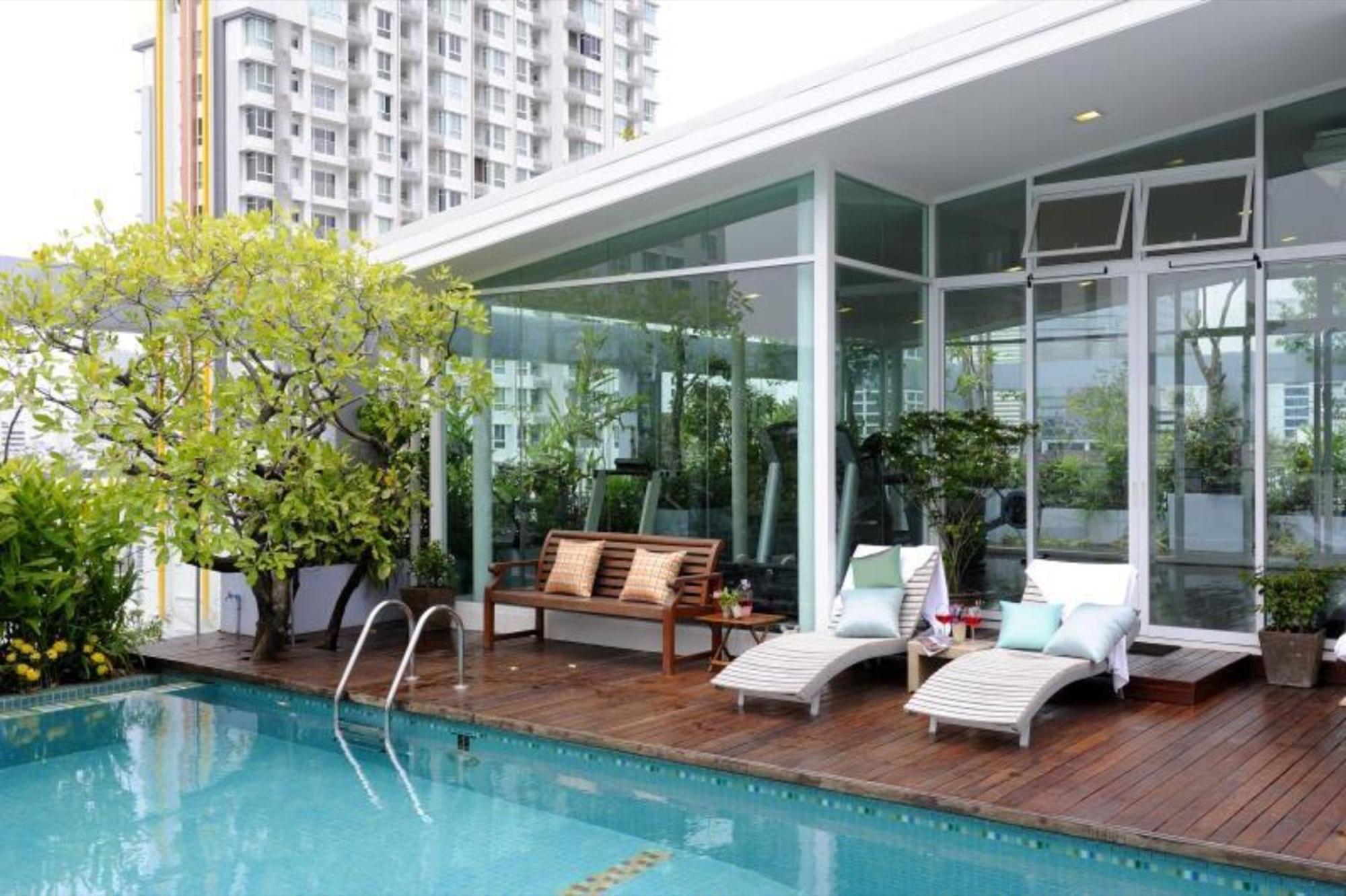 Sabai Sathorn Service Banguecoque