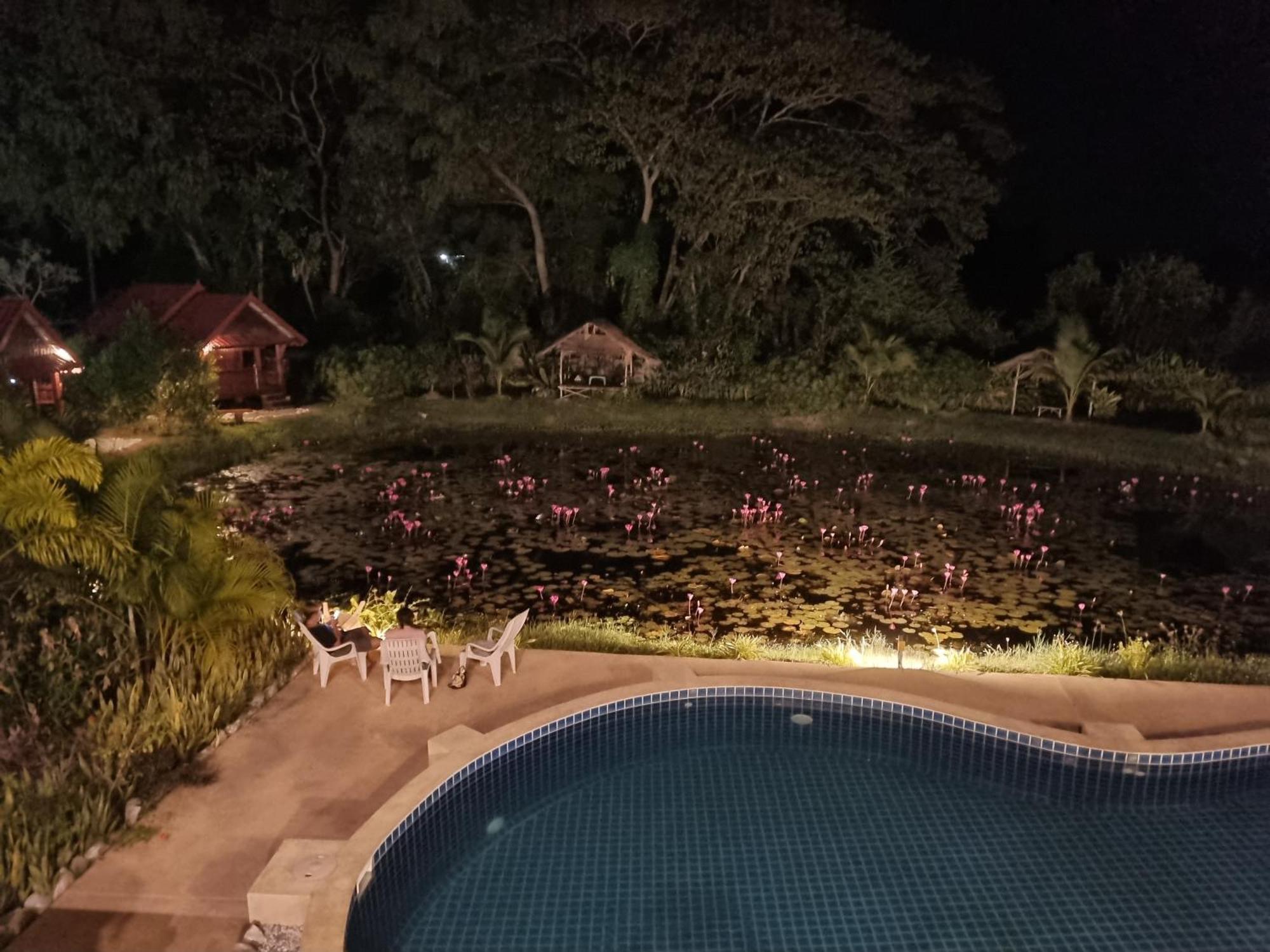 Resort Bua Daeng