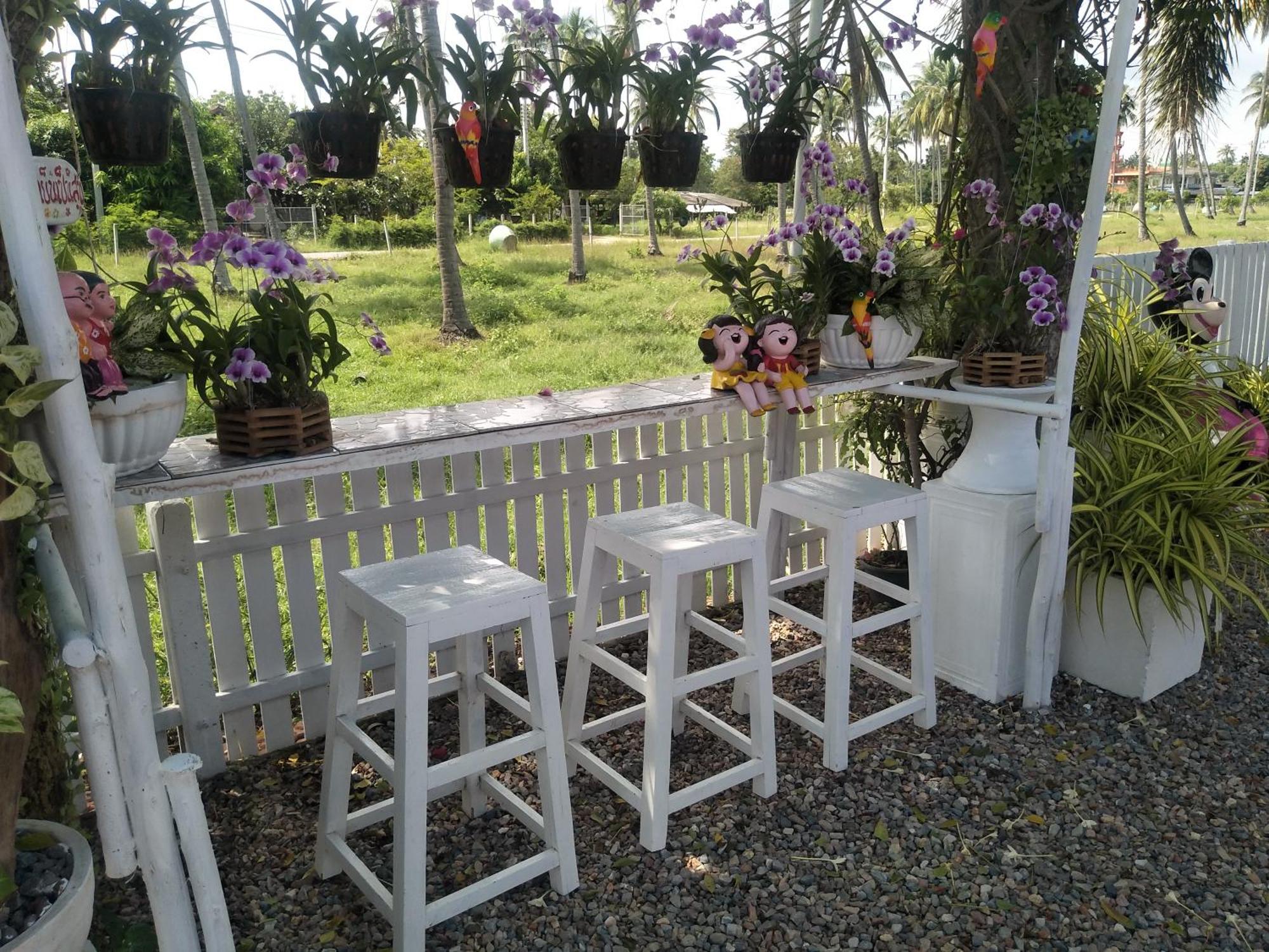 Saan Rak Resort