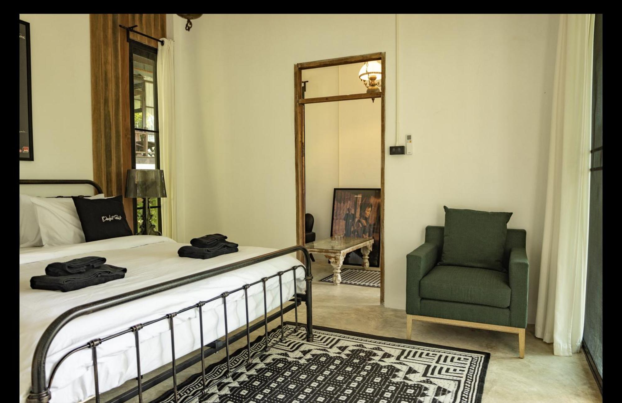Guest house Barefoot Project Formerly Baan Klong Kleng 2*