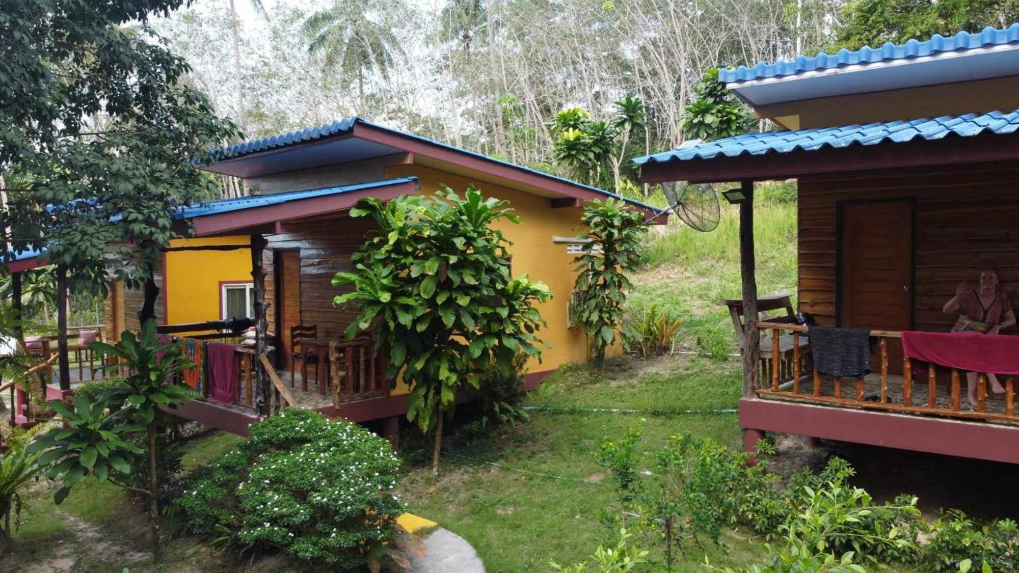 Resort Baan Panseng *