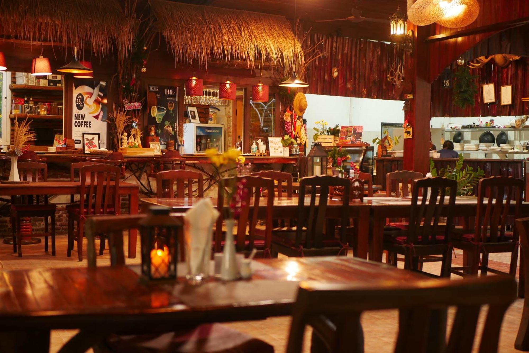 Big Elk Steak House - * Trat