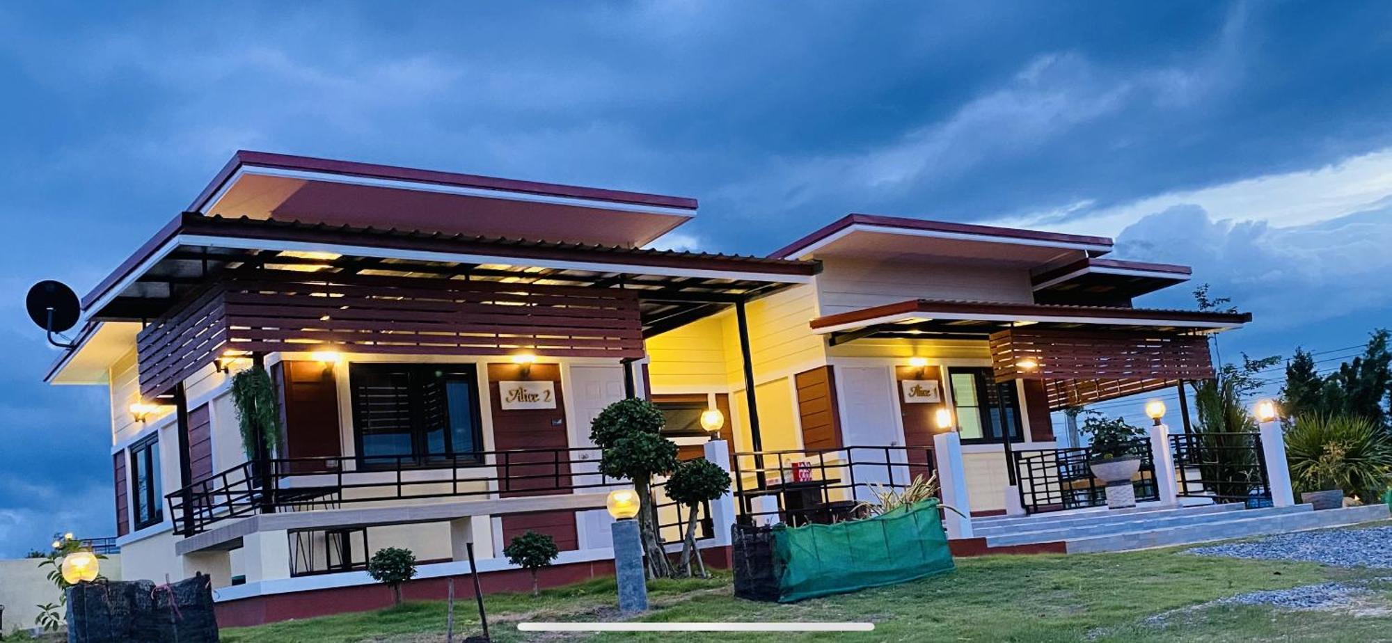 Panutsaya Guest house