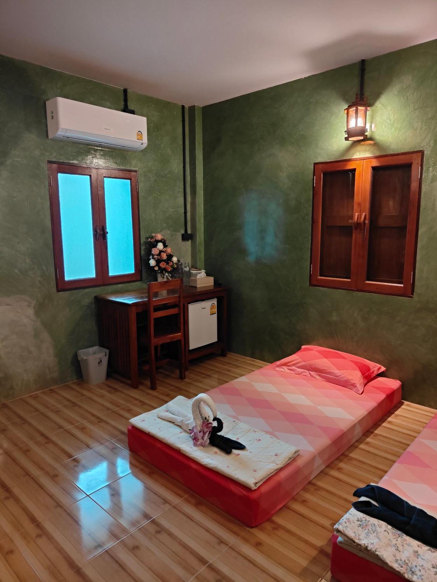 Smilingface Resort 2*