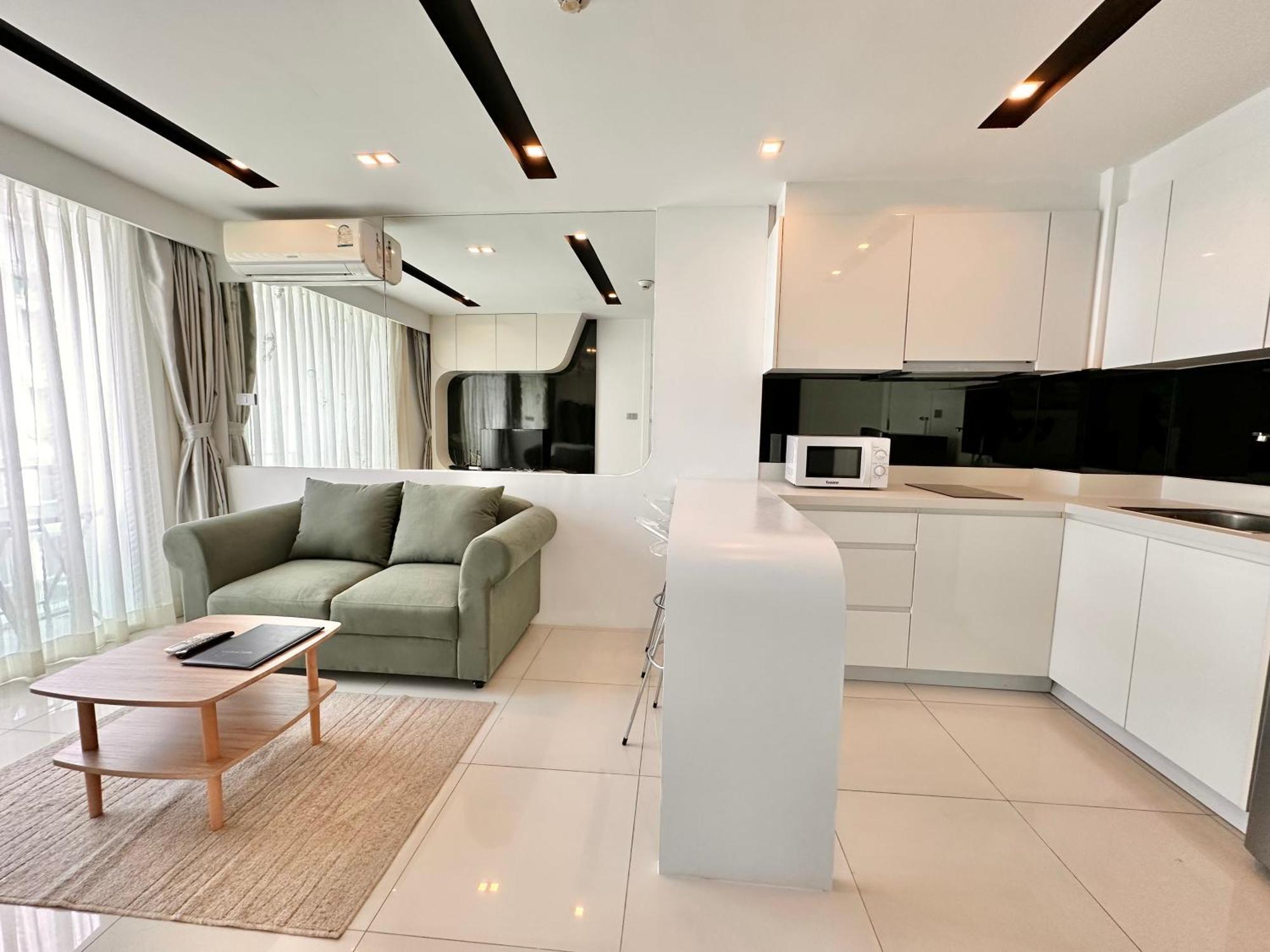 Glamorous 1 Bedroom In Center * Pattaya