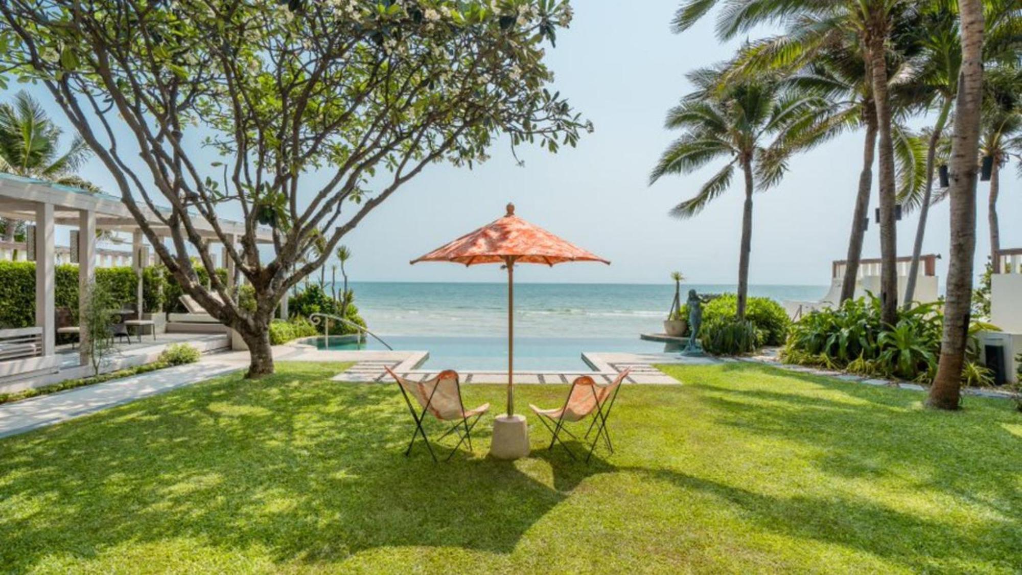 Intercontinental By Ihg Resort HHQ
