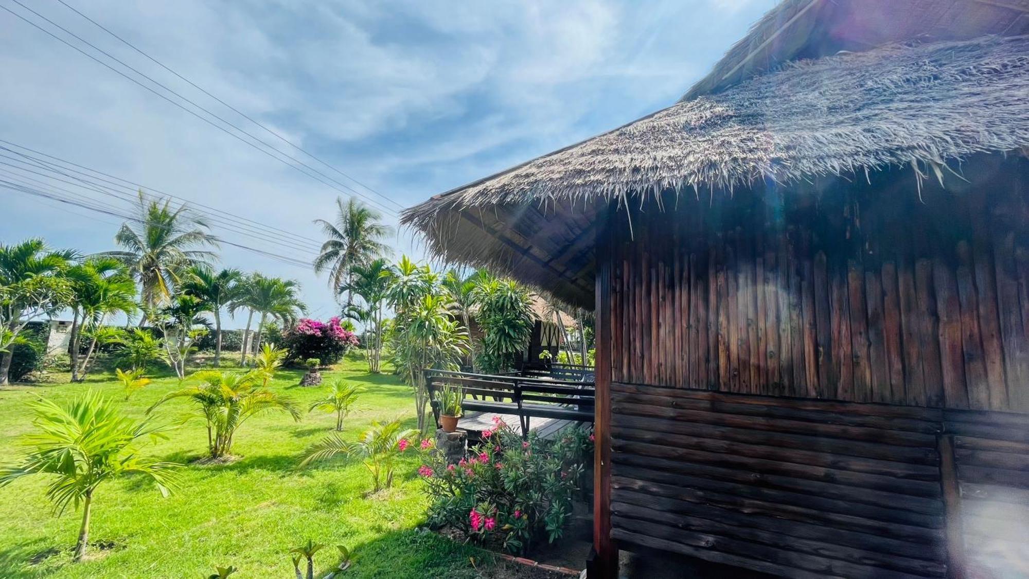 Suan Ban Krut (Prachuap Khiri Khan)