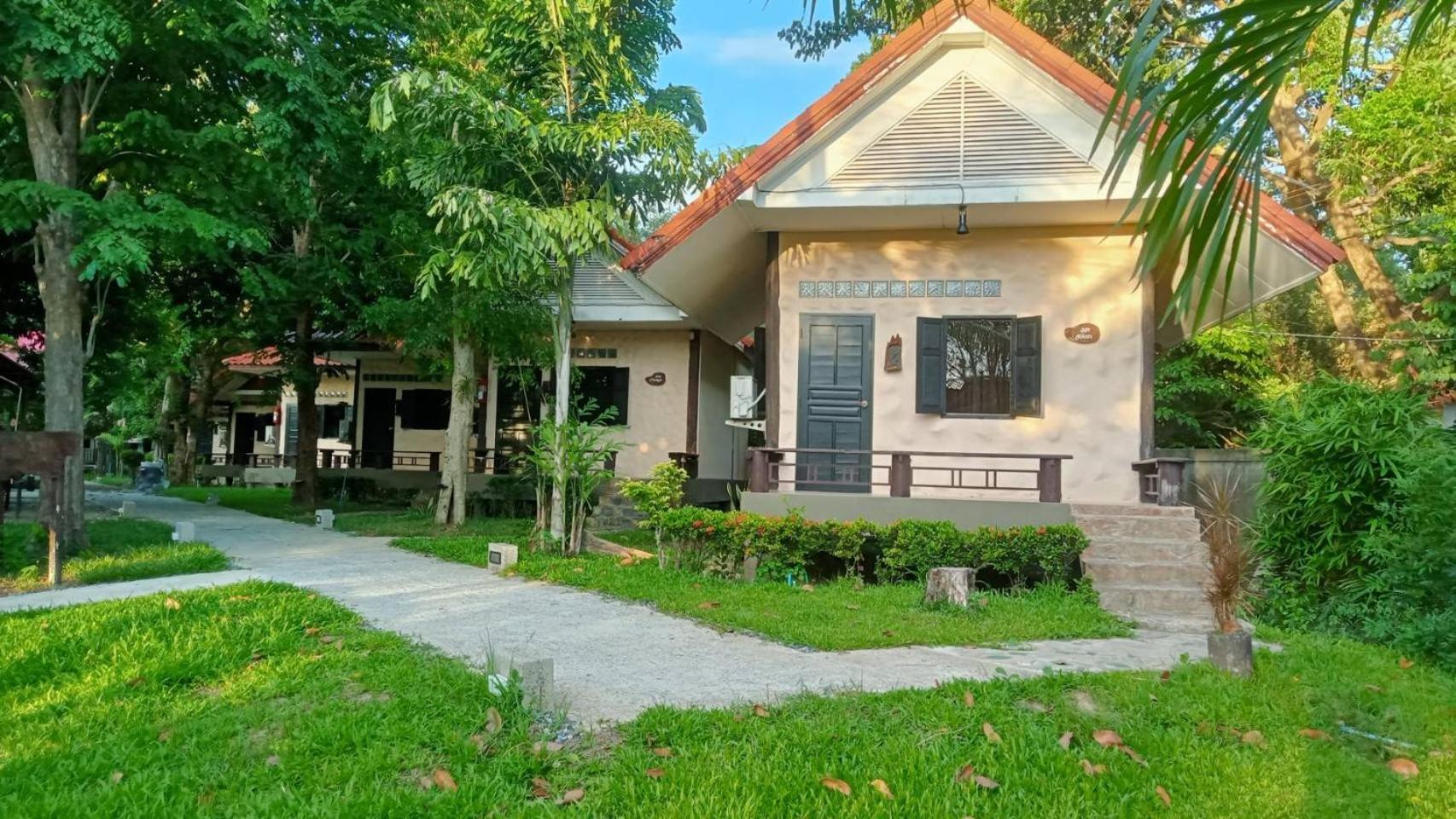 Resort Payamai 2*