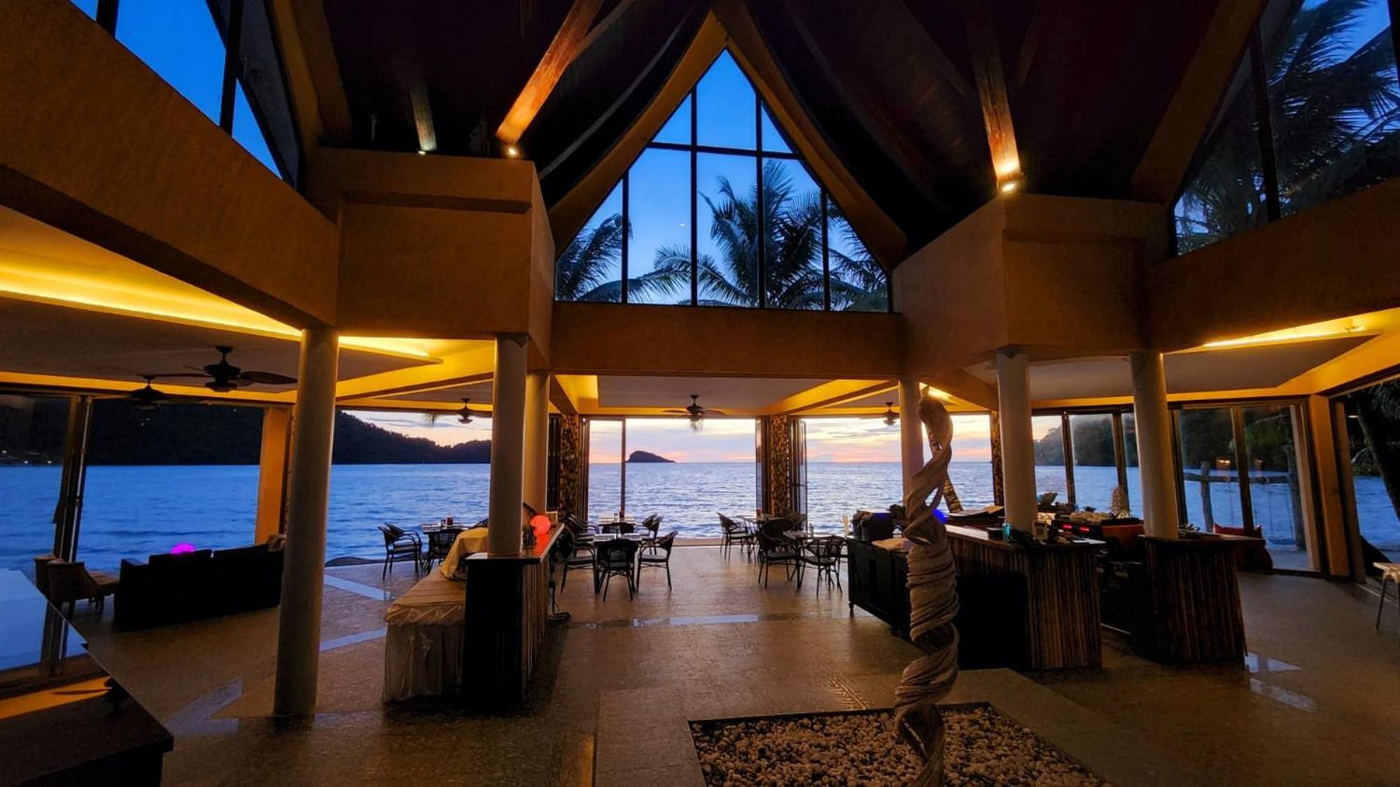 Siam Royal View Holiday park 4*