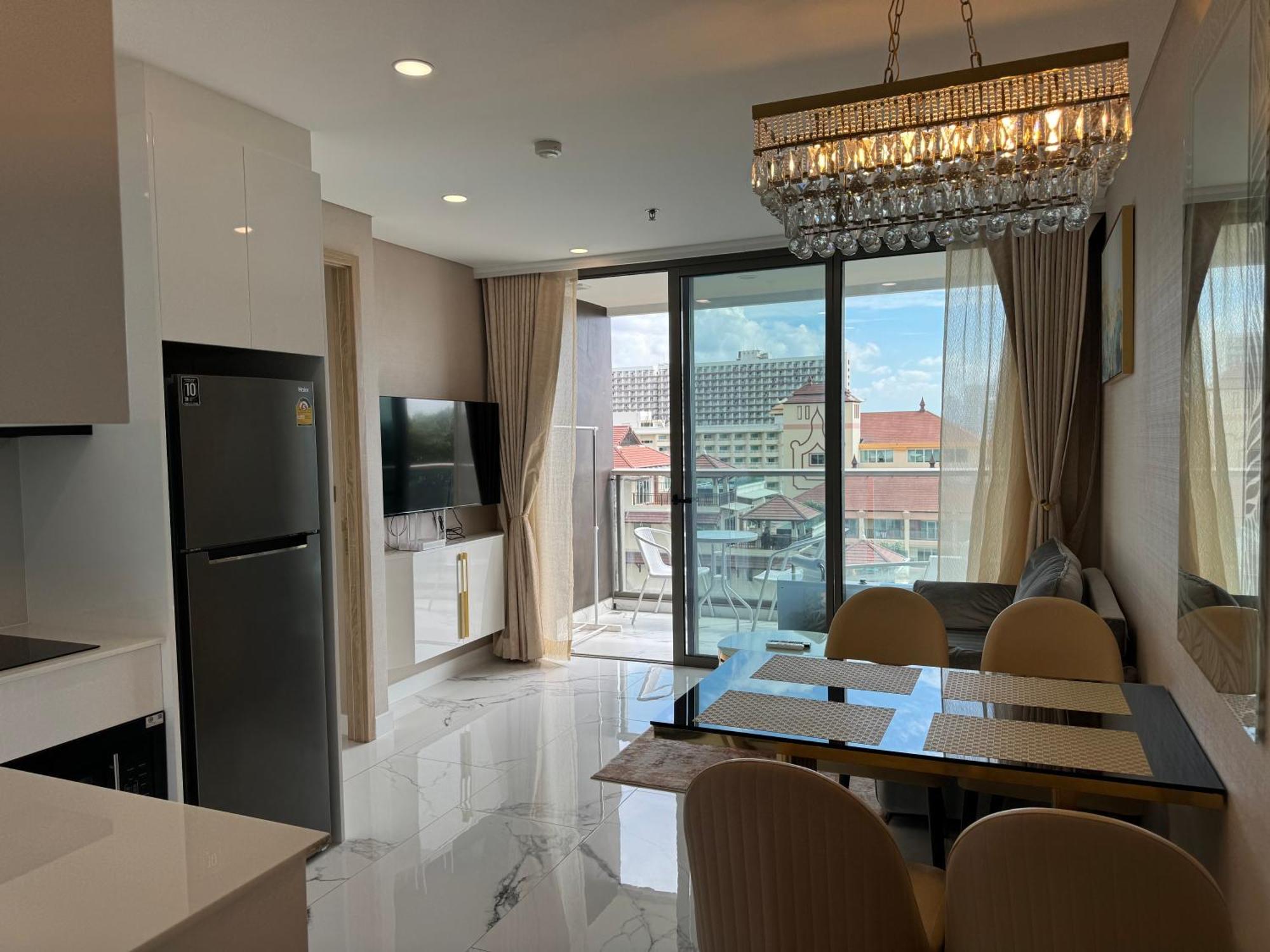 Copacabana 中天海滩寇芭酒店公寓 Jomtien Beach