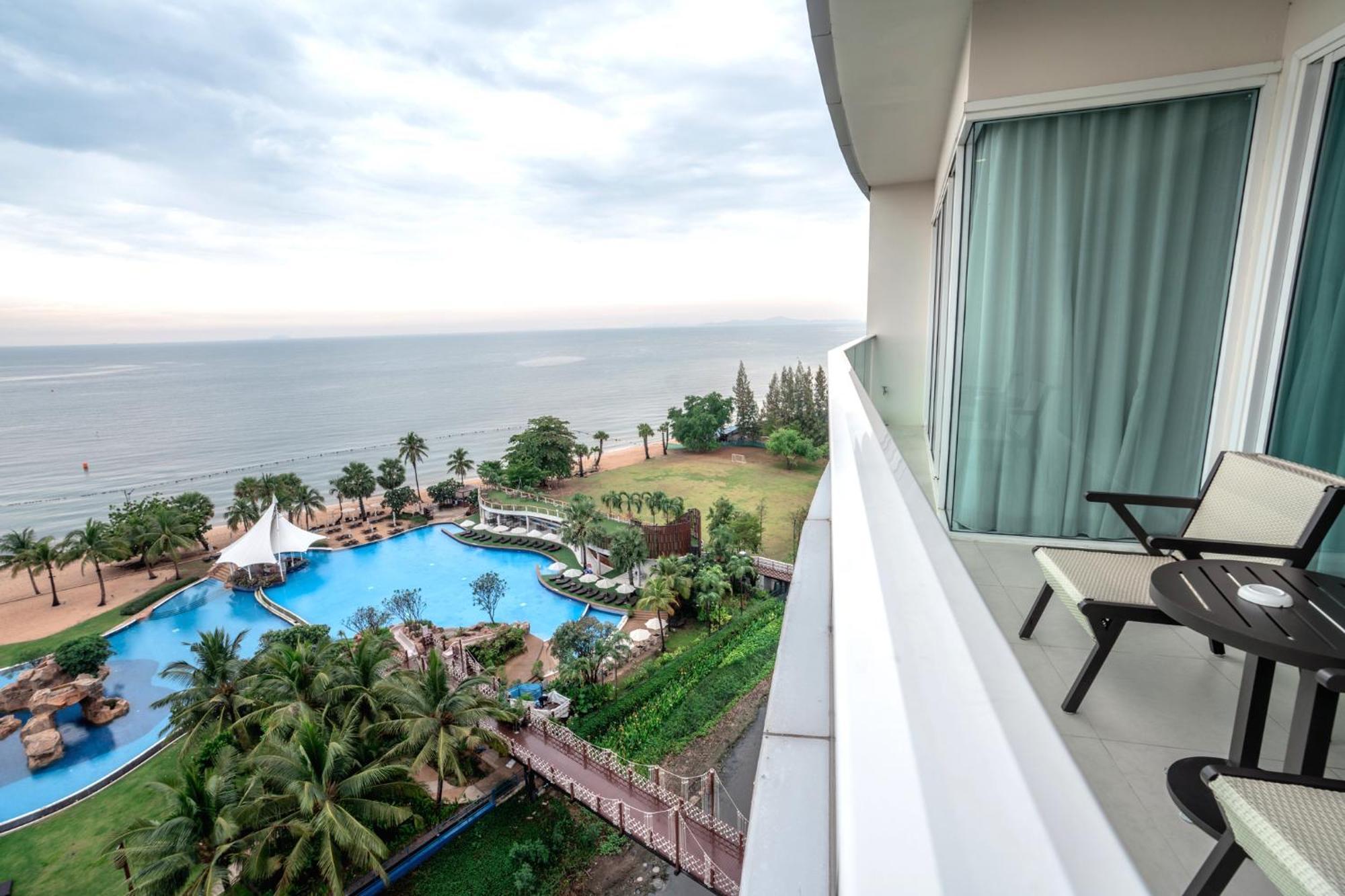 Apartamento Movenpick Residences Pattaya With Ocean View Praia de Jomtien