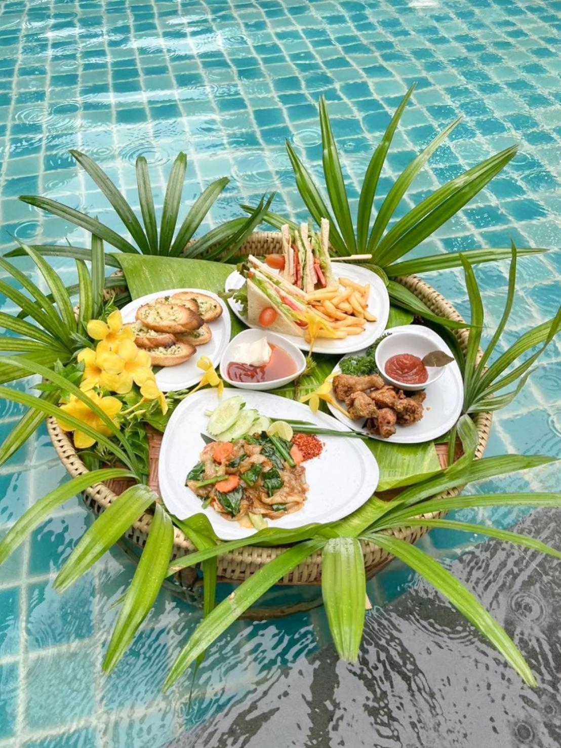 Hula Hula Resort, Ao Nang 4*