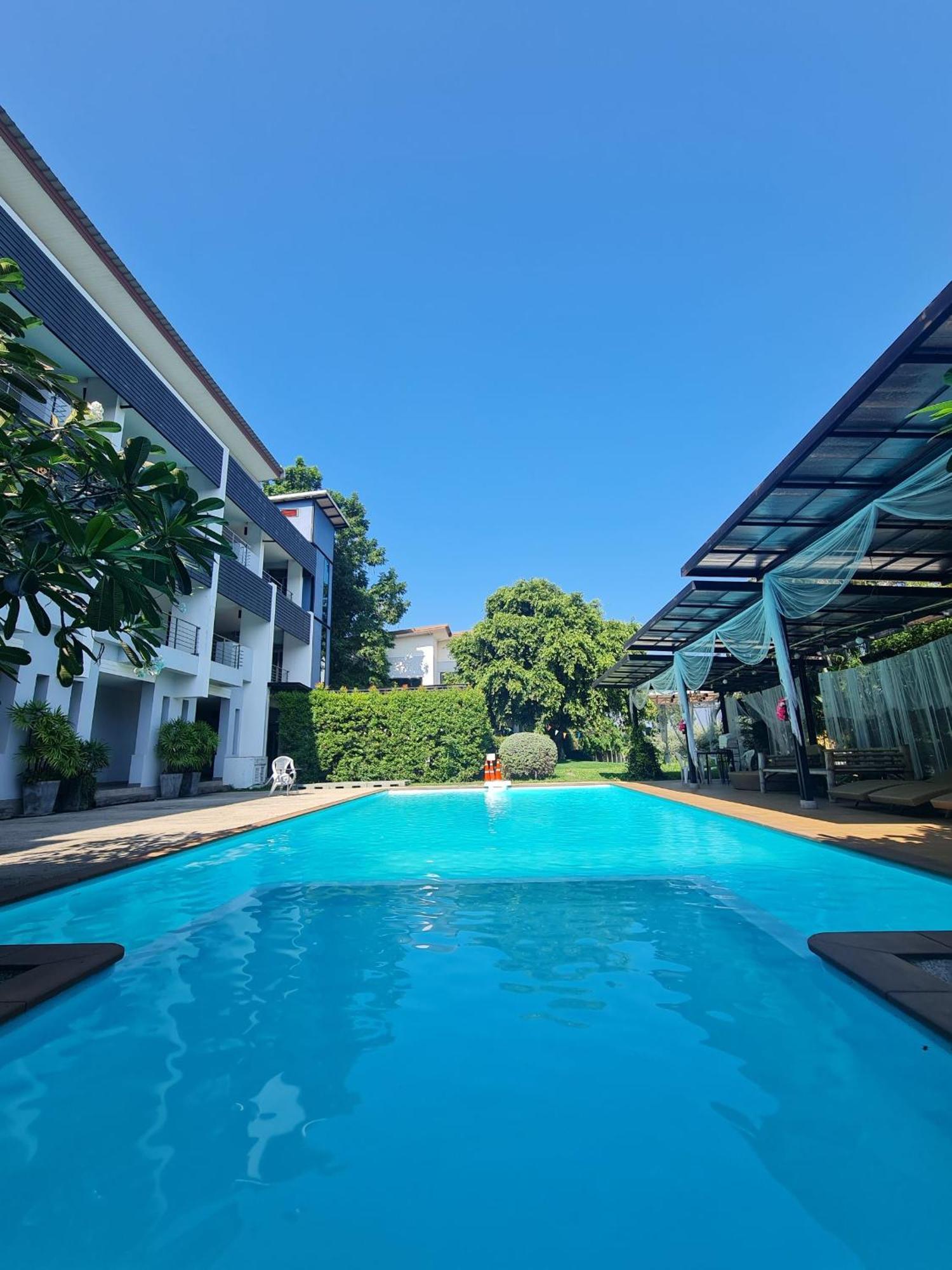Bualinn Resort Nong Khai