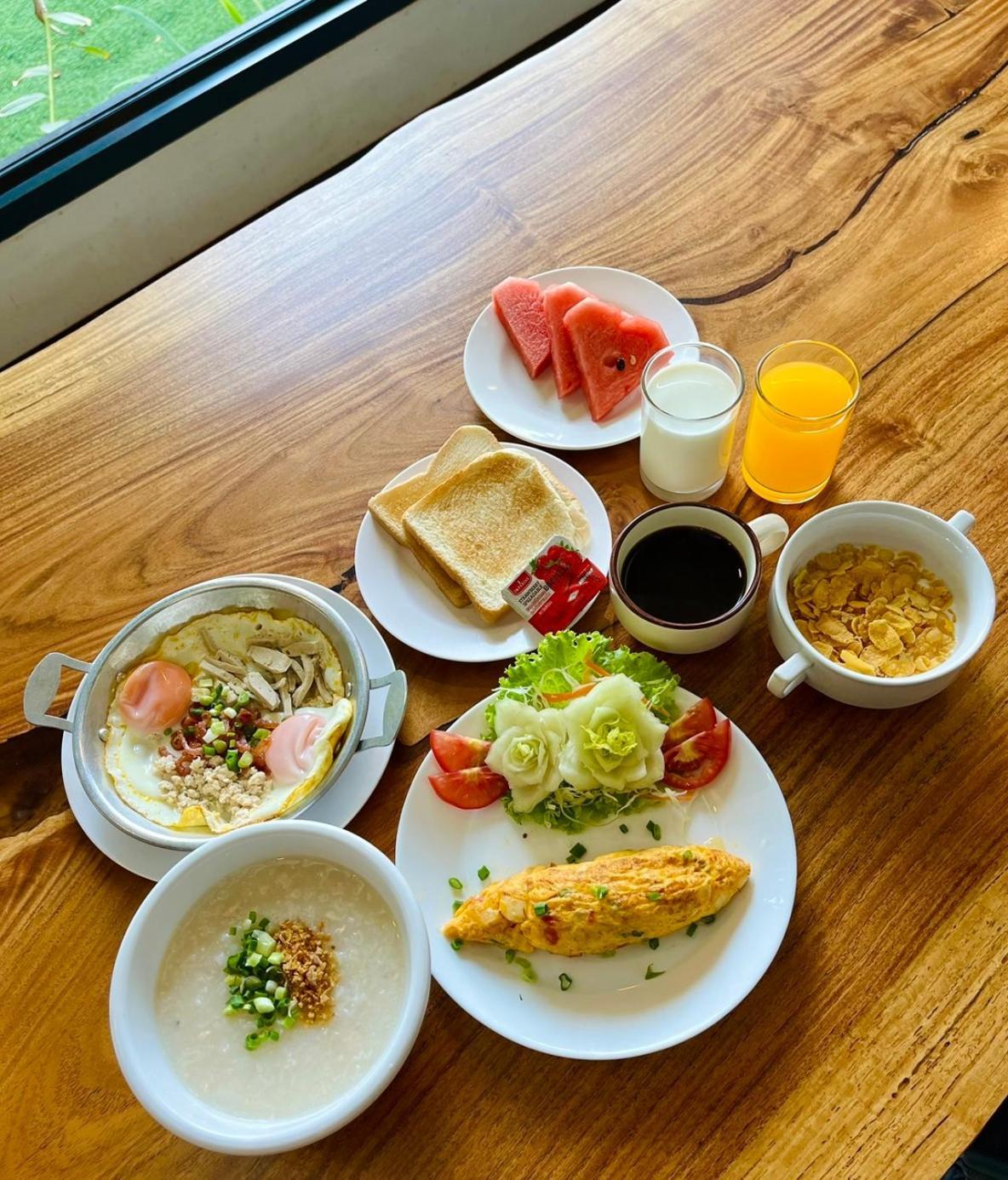 Bualinn Resort Nong Khai