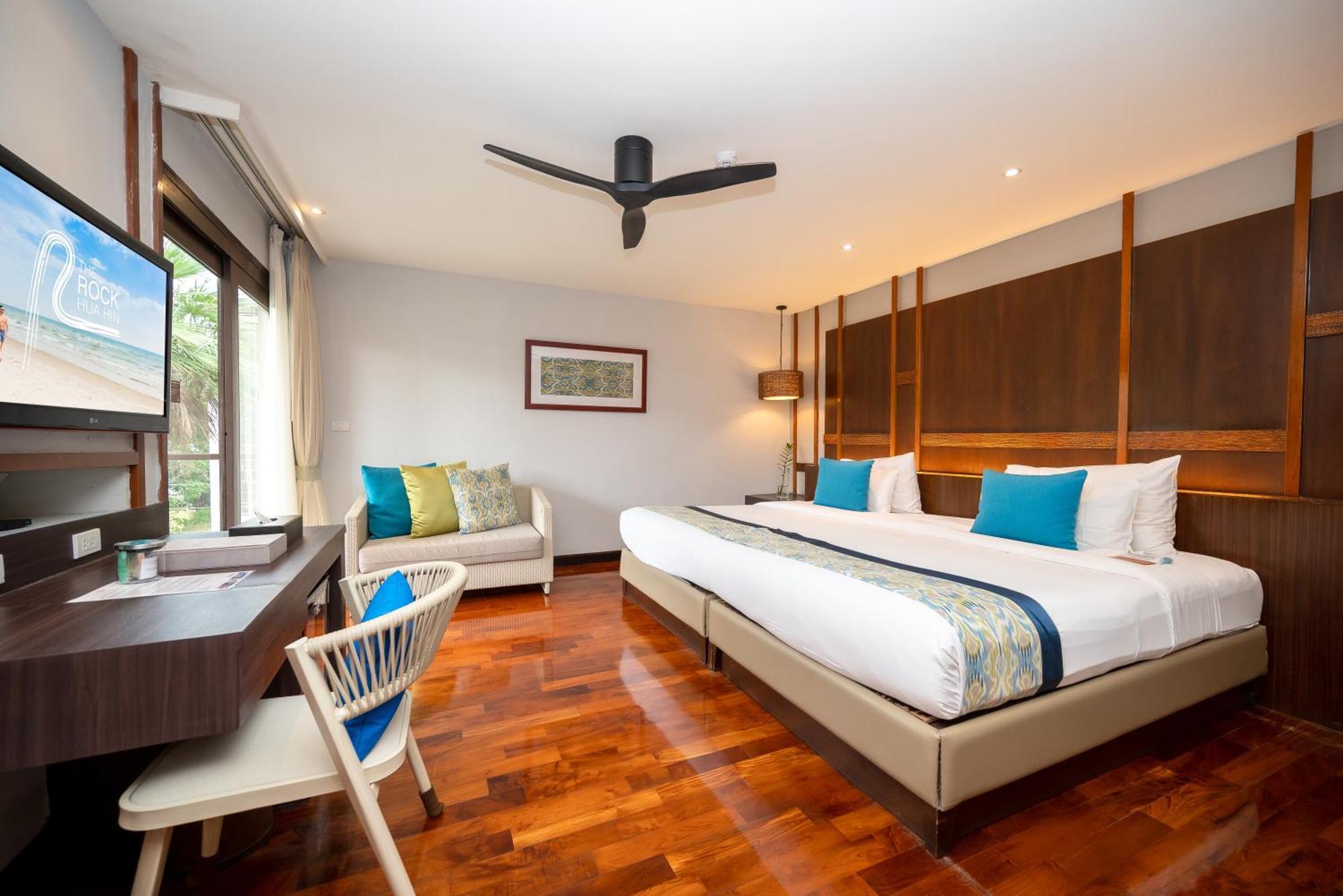 The Rock Beachfront 4* Hua Hin