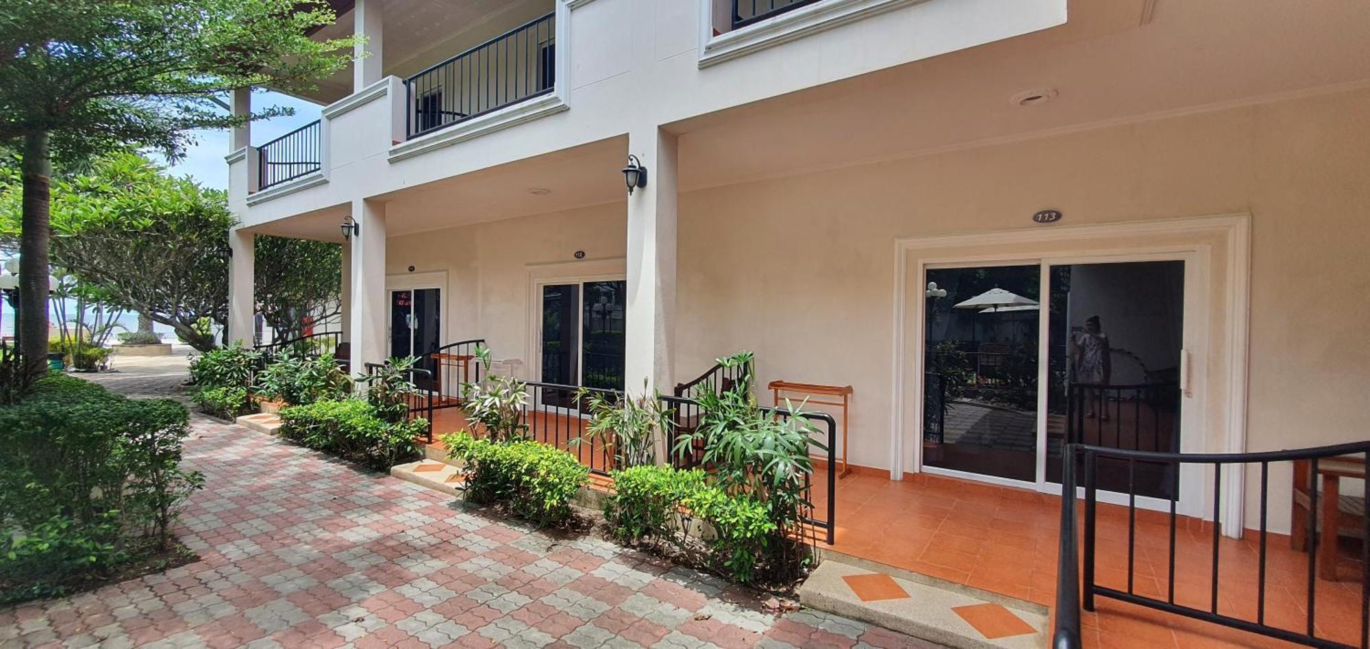 Hotel Serene Sands 4*