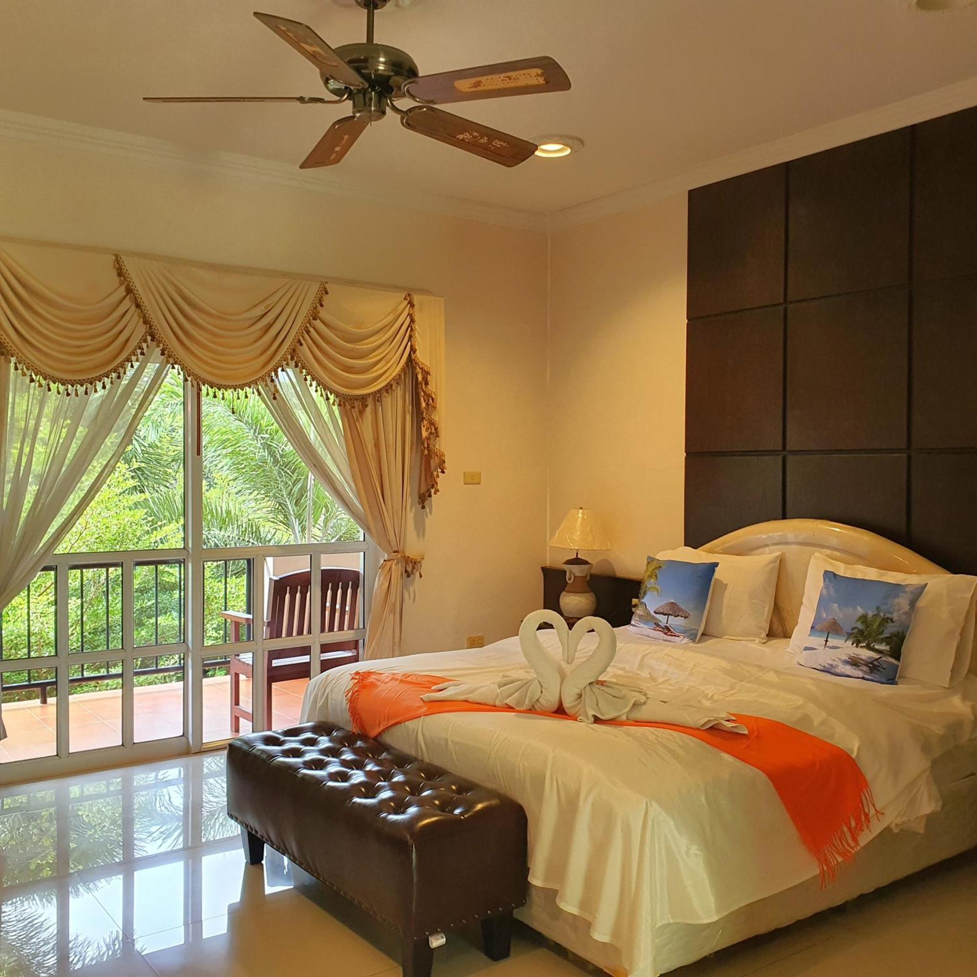 Serene Sands Hotel Bang Lamung