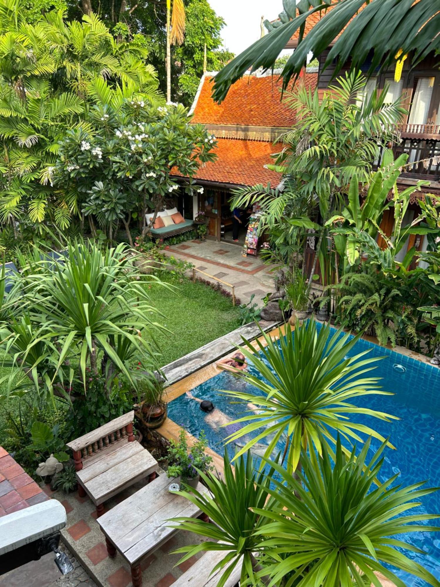 Hongkhao Village 3*