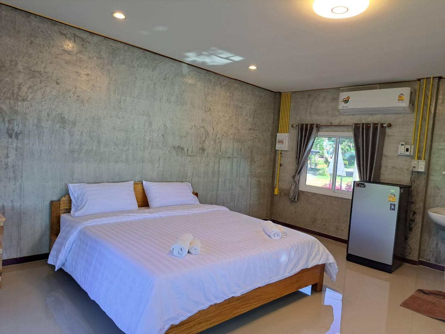 Resort Lomtalay Trat Laem Ngop