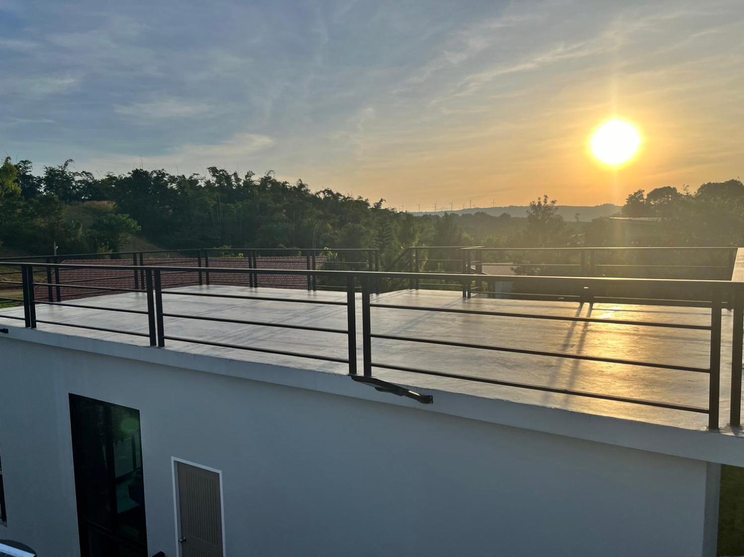 Hotel Krin 3*