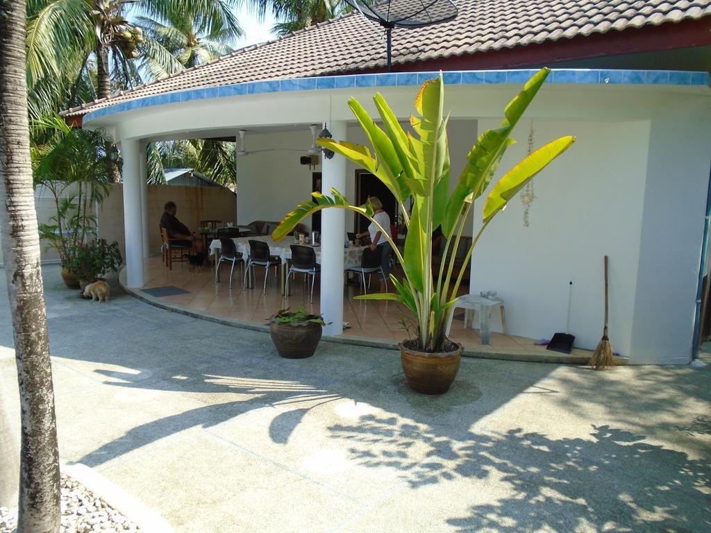 Baan Coconut * Bang Tao Beach (Phuket)