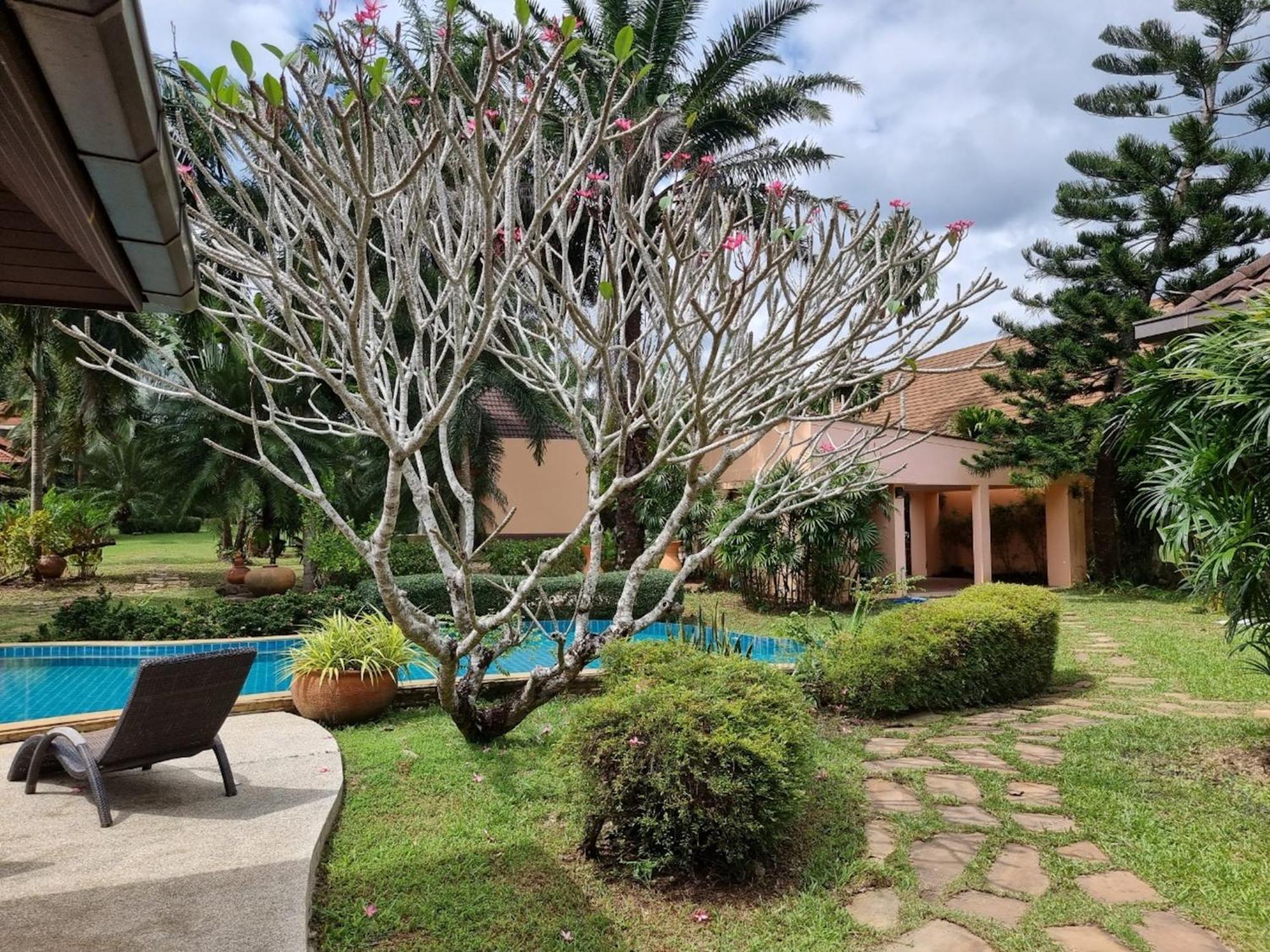 Baan Zoe *
