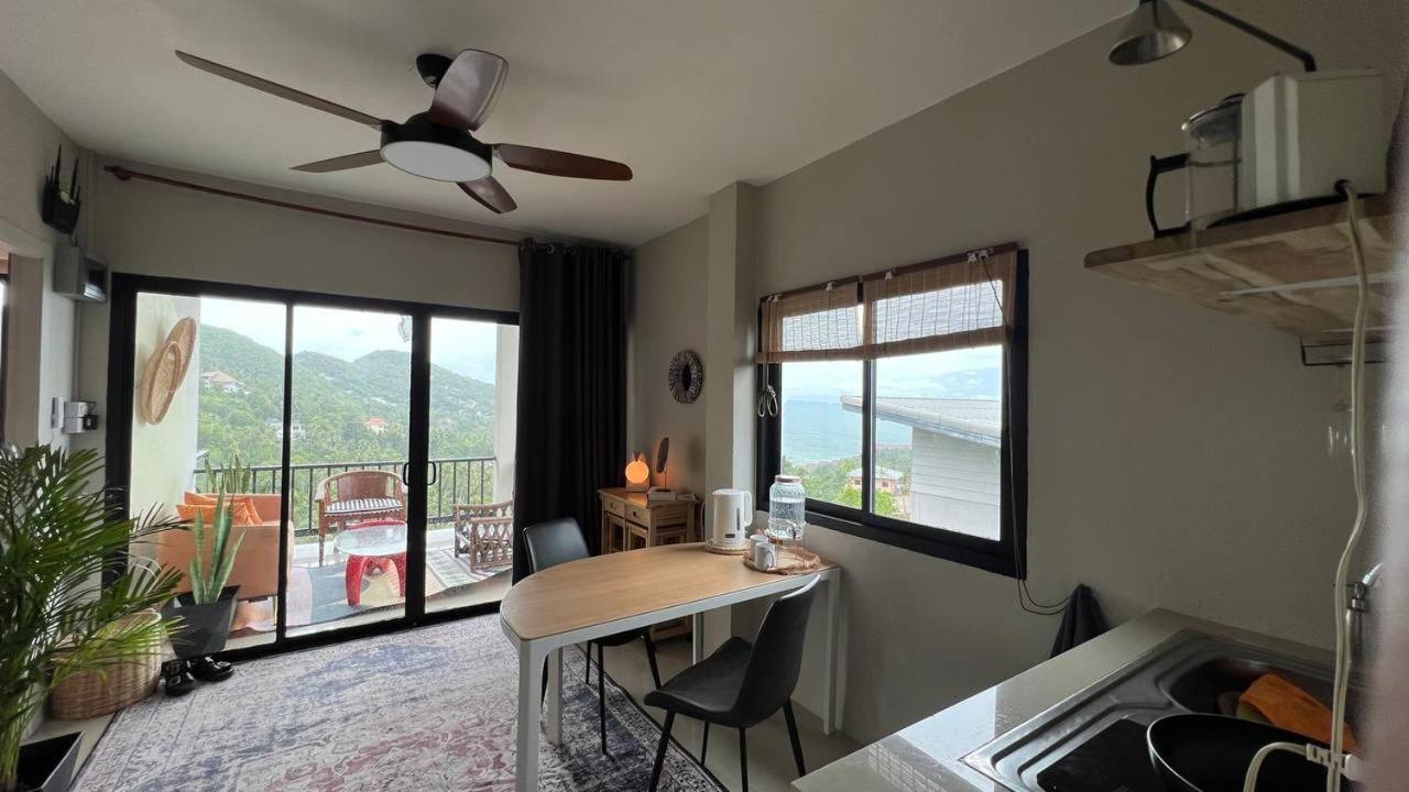 Villa Sunset Hilltop Ocean View 2bd House *