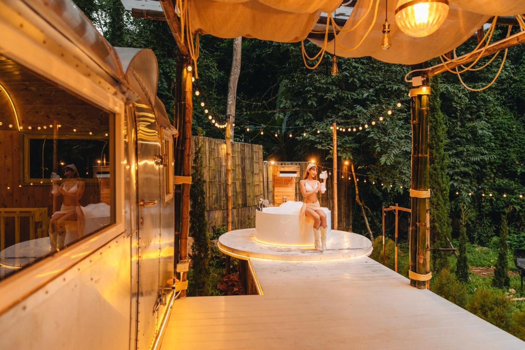 Aobe Hotel 4*