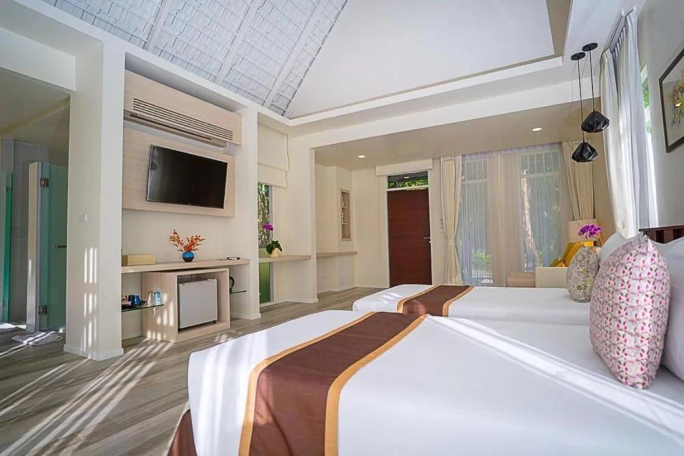 Siamdasada Khaoyai
