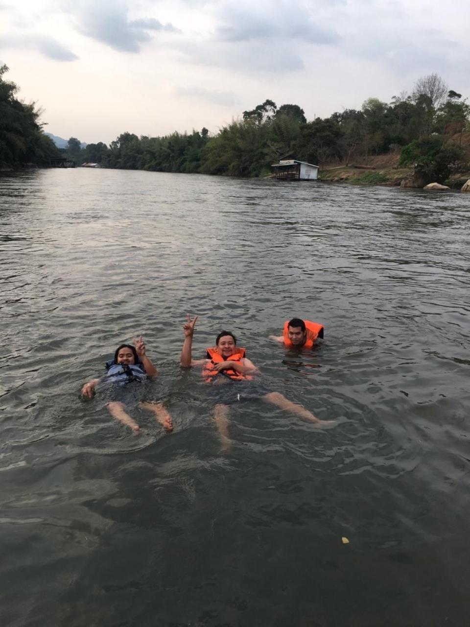 Hotel Rimwang The River Life *