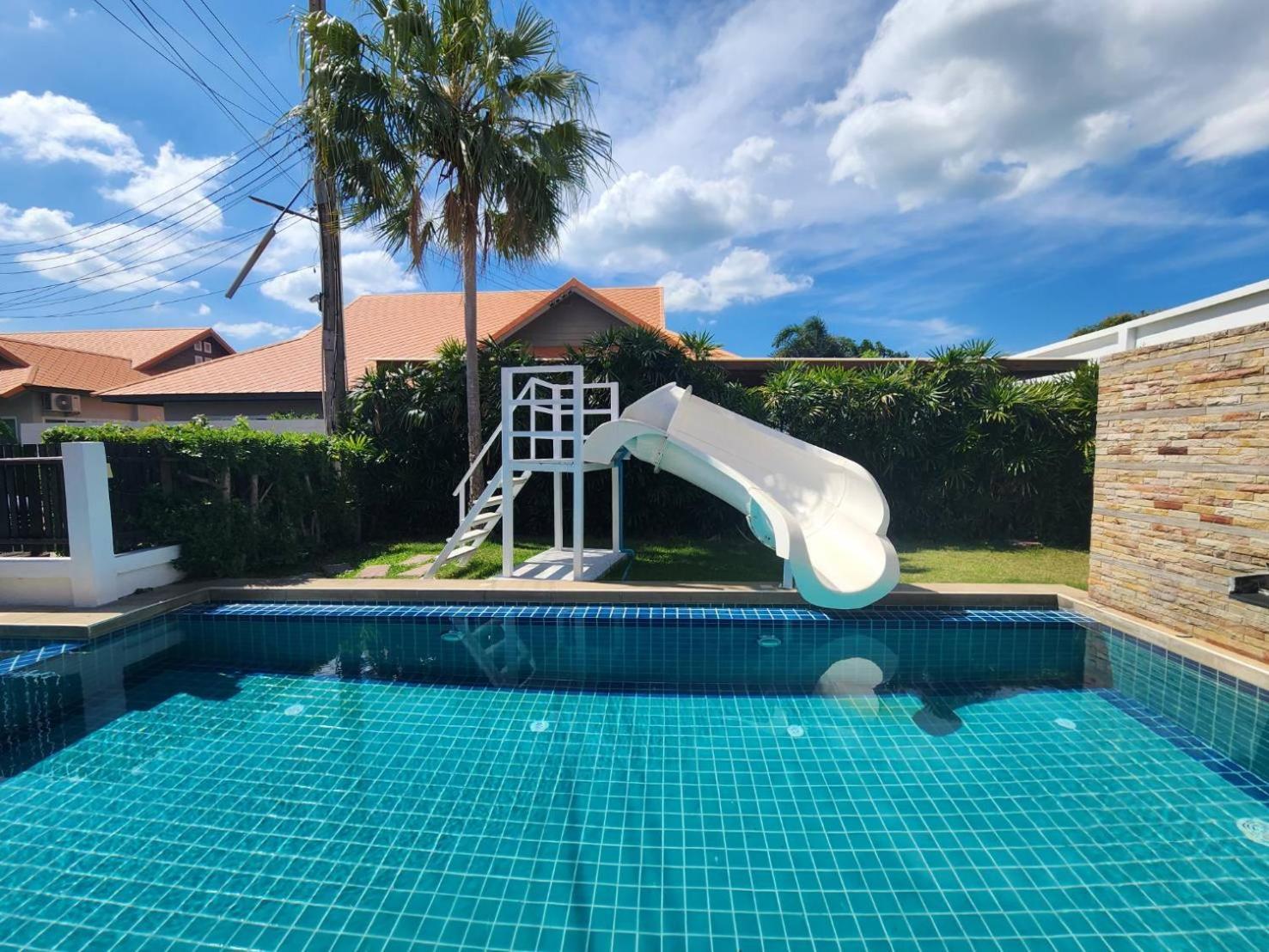 Anb Poolvilla Grand Modern 3br For 10pax Jomtien Beach
