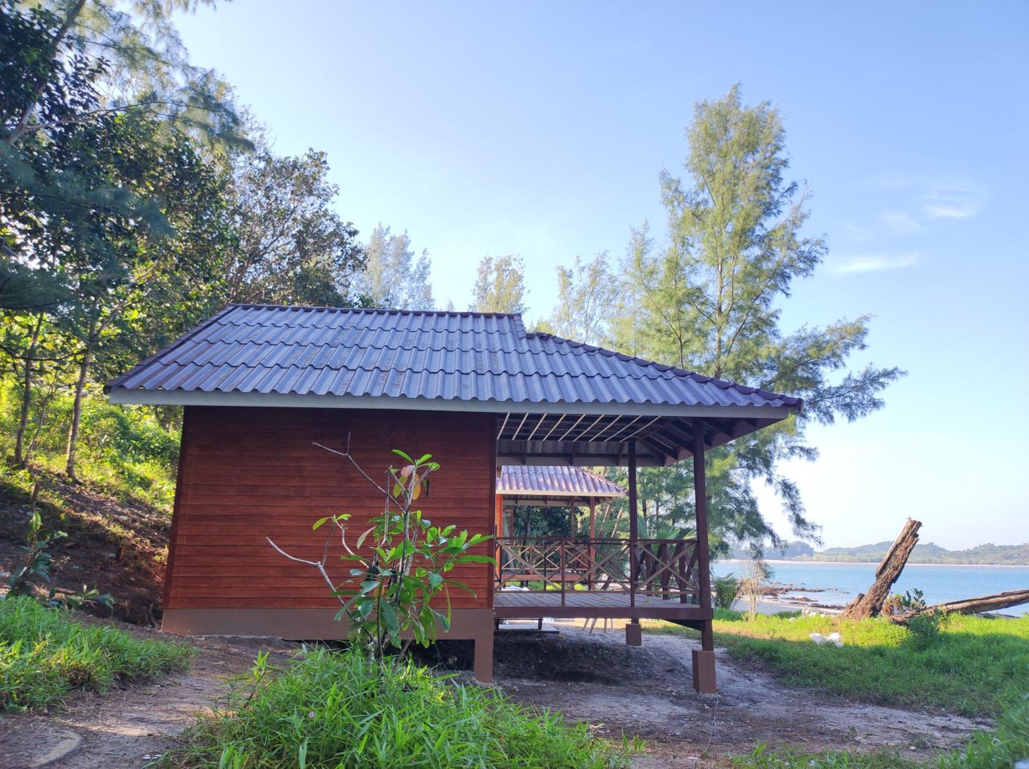 Jansom 2 Koh Phayam