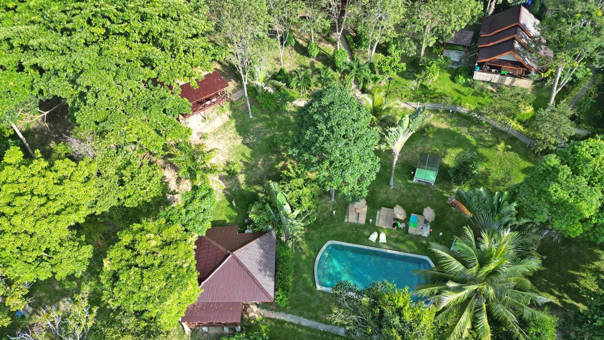 Banyan Bay Villas Koh Jum
