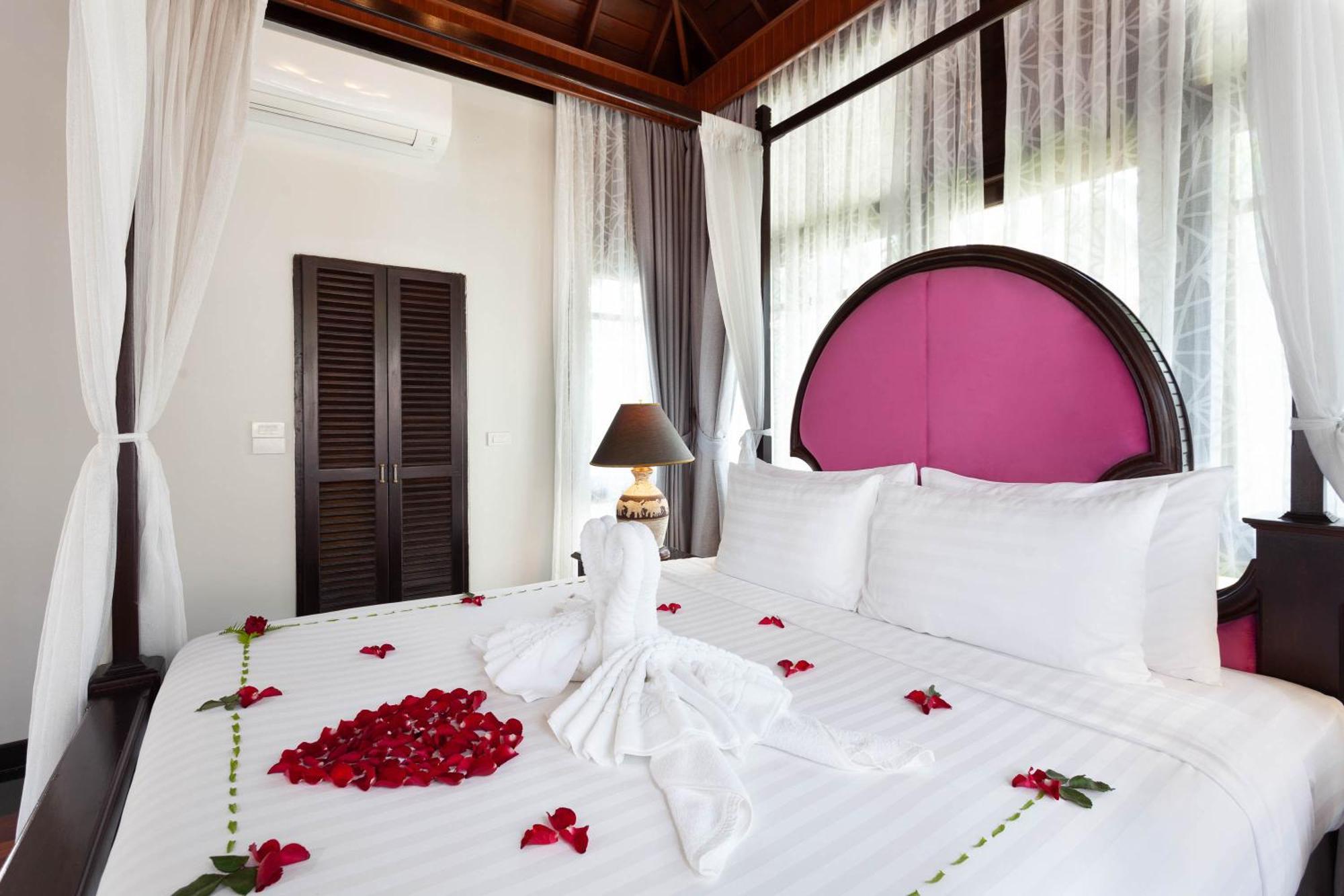 Resort The Hotspring & - Sha Extra