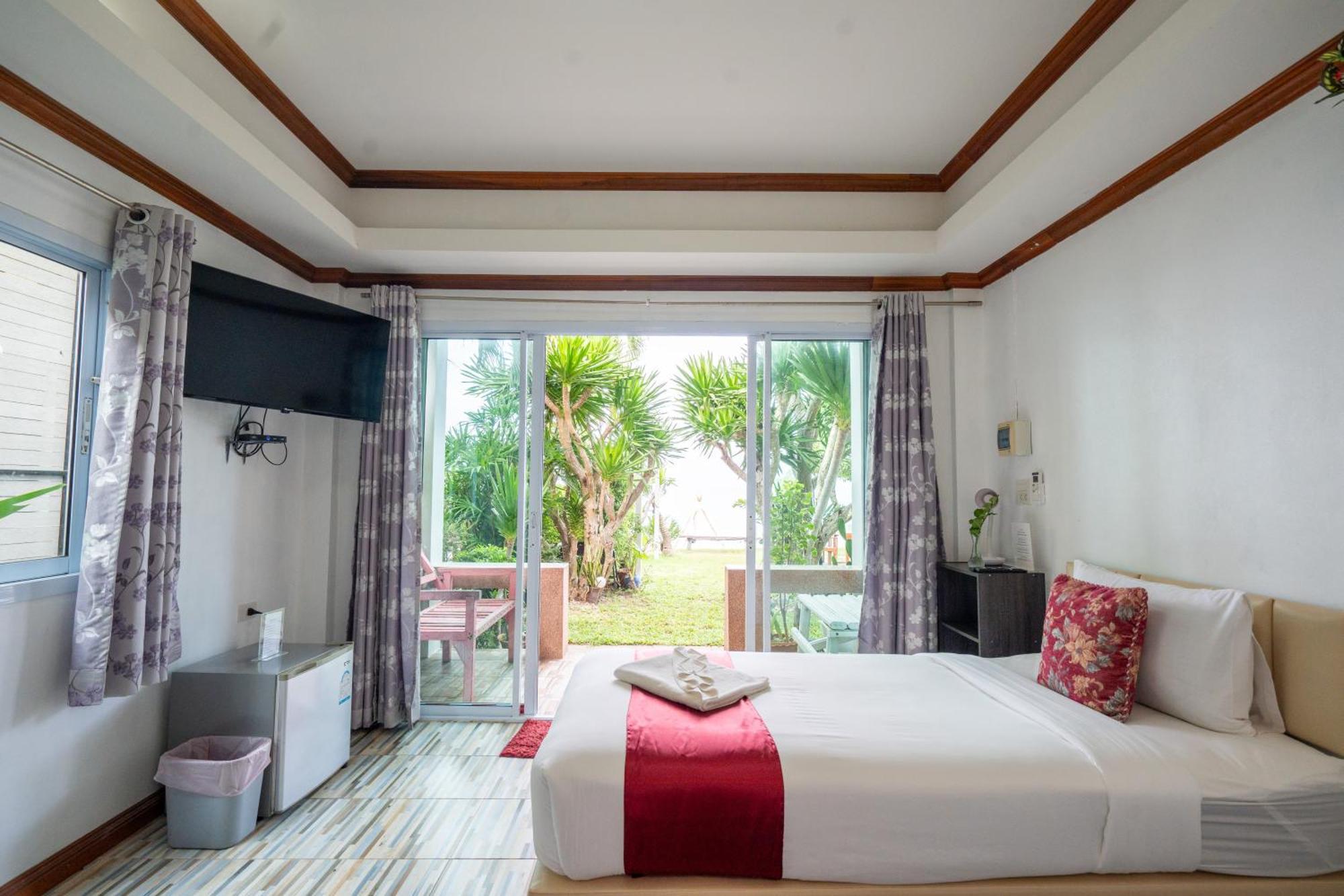 Janpa Resort 3*