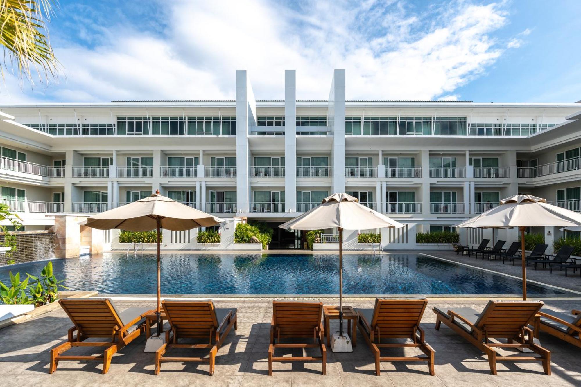 Kantary Hills Hotel, Hotel