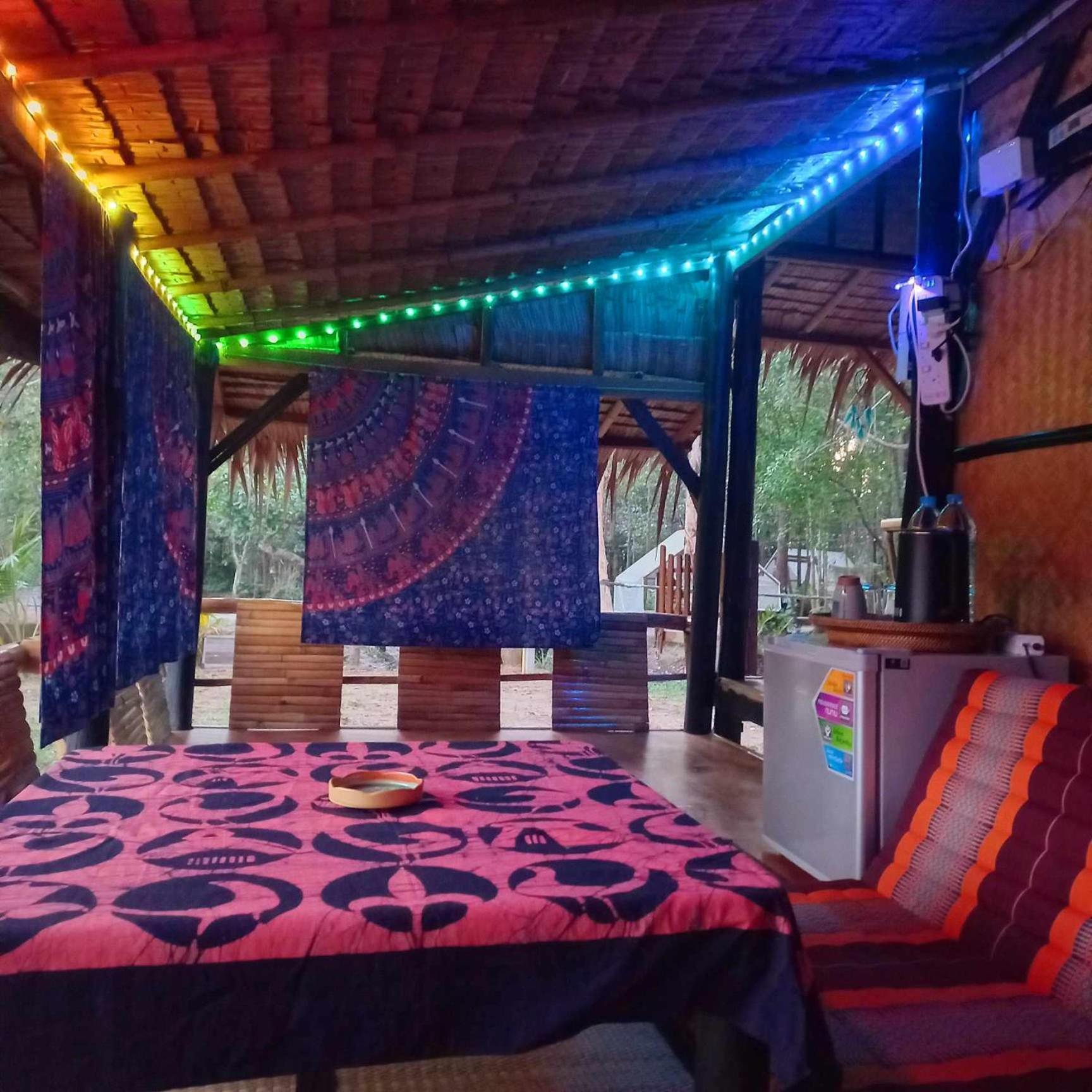 Hostel Bar Horizon Chumphon