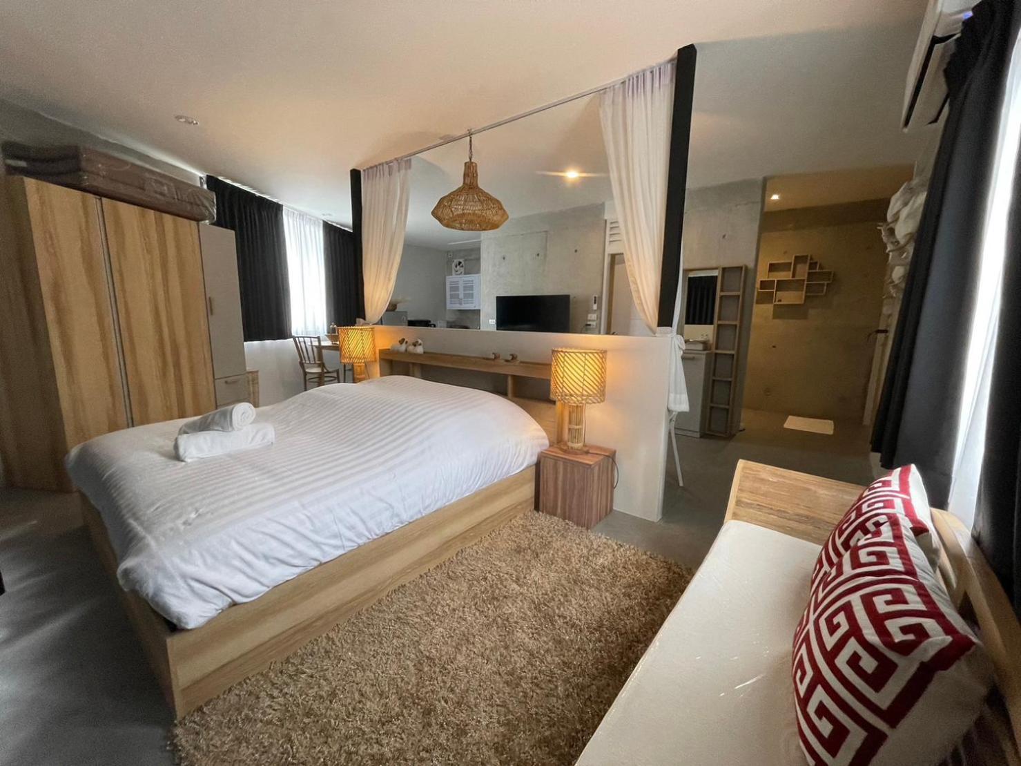 Grand Rock Samui Apartment