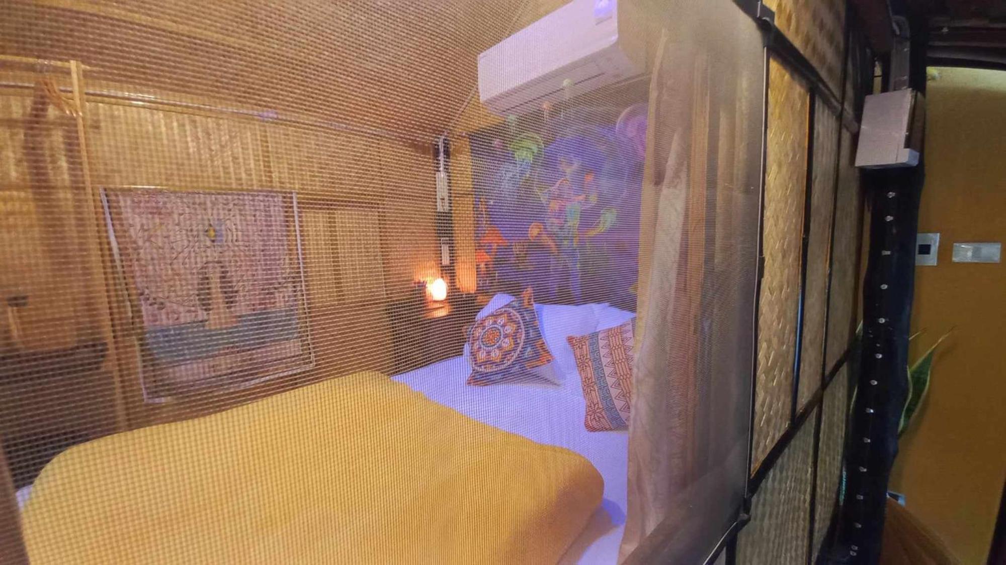 Hostel Bar Horizon Chumphon