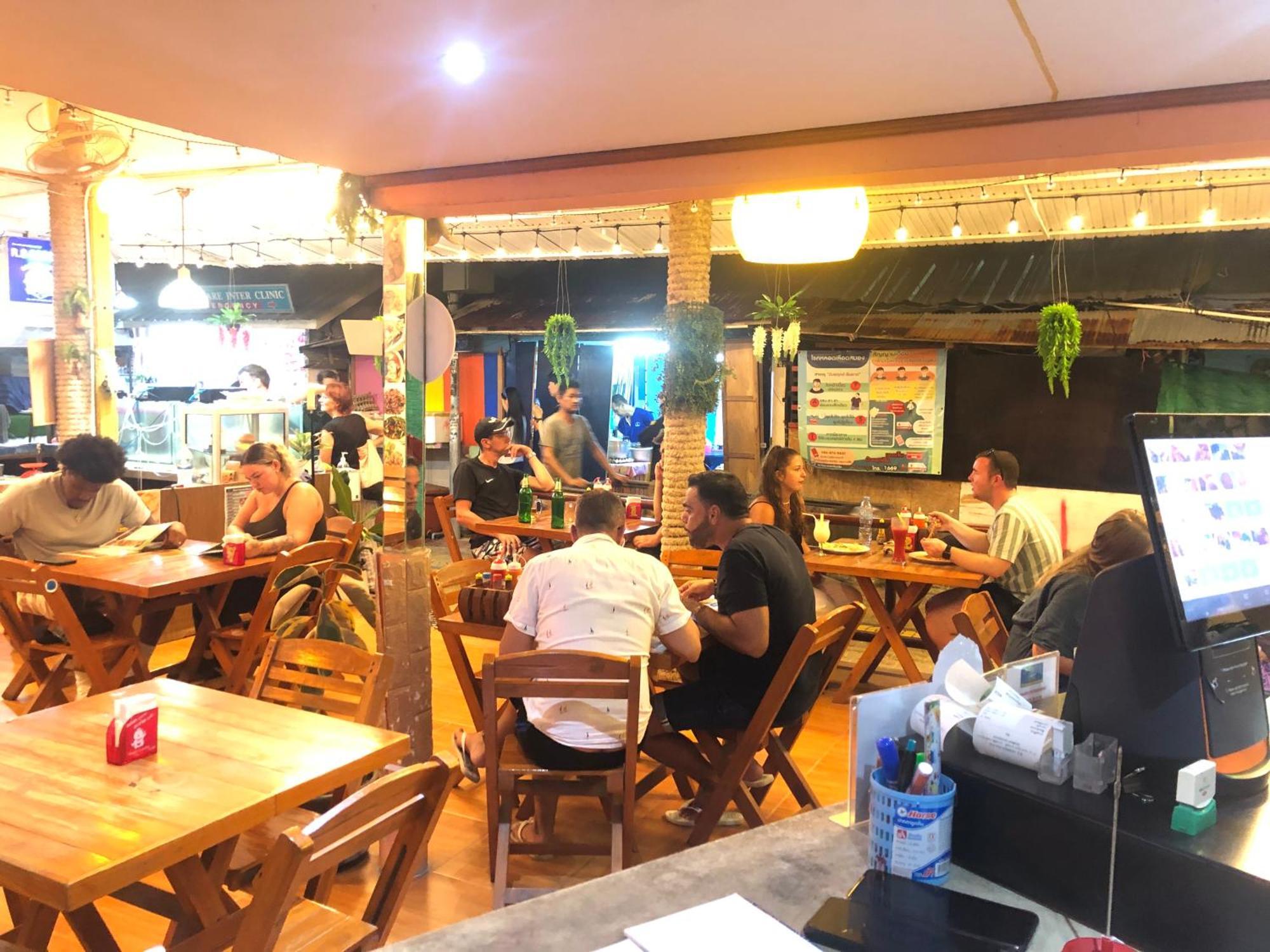 Hotel Golden Bee Phi Phi Don